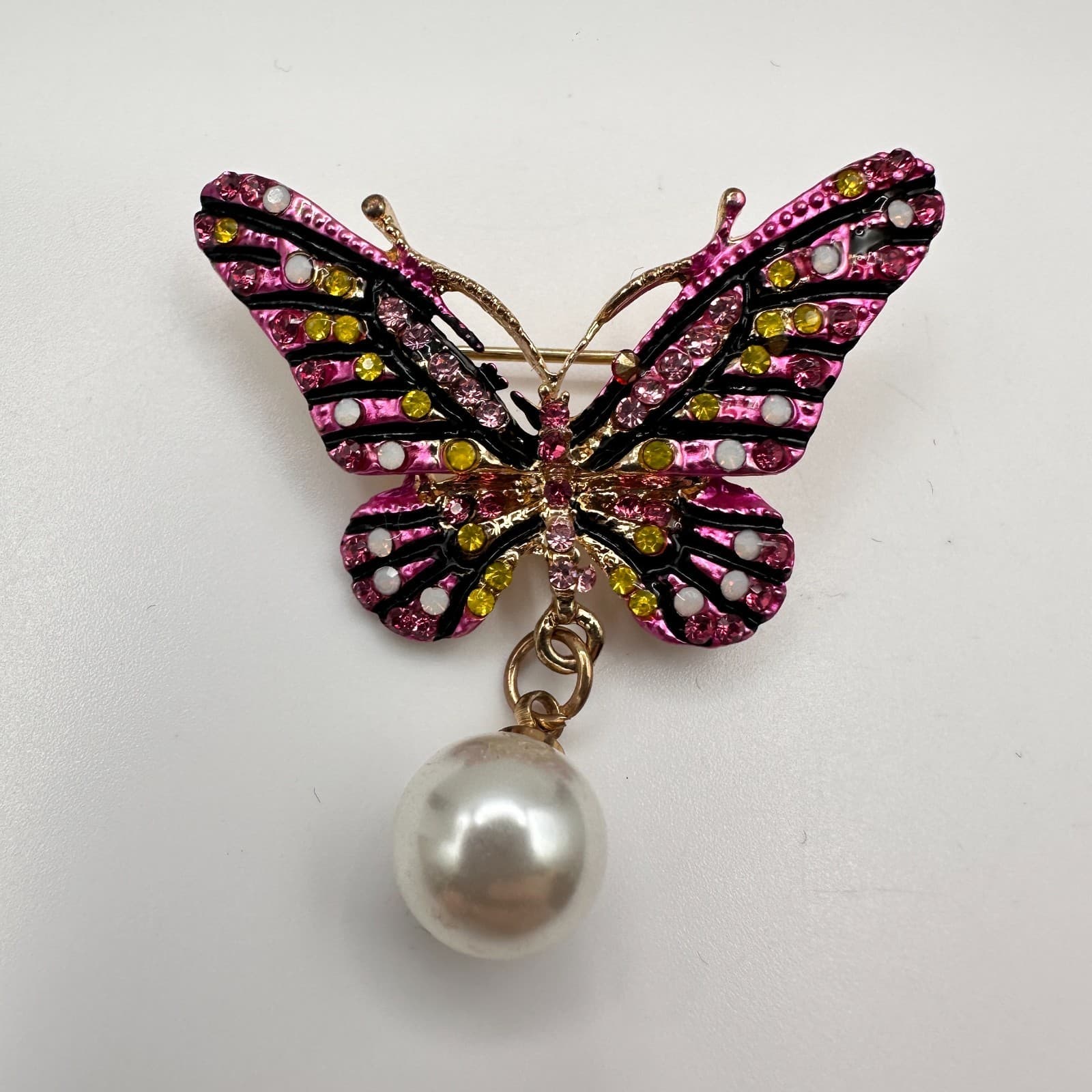 Vintage 80s Pink Butterfly Brooch Faux Pearl Dangle Rhinestone Crystal Jewelry - Thumbnail 2