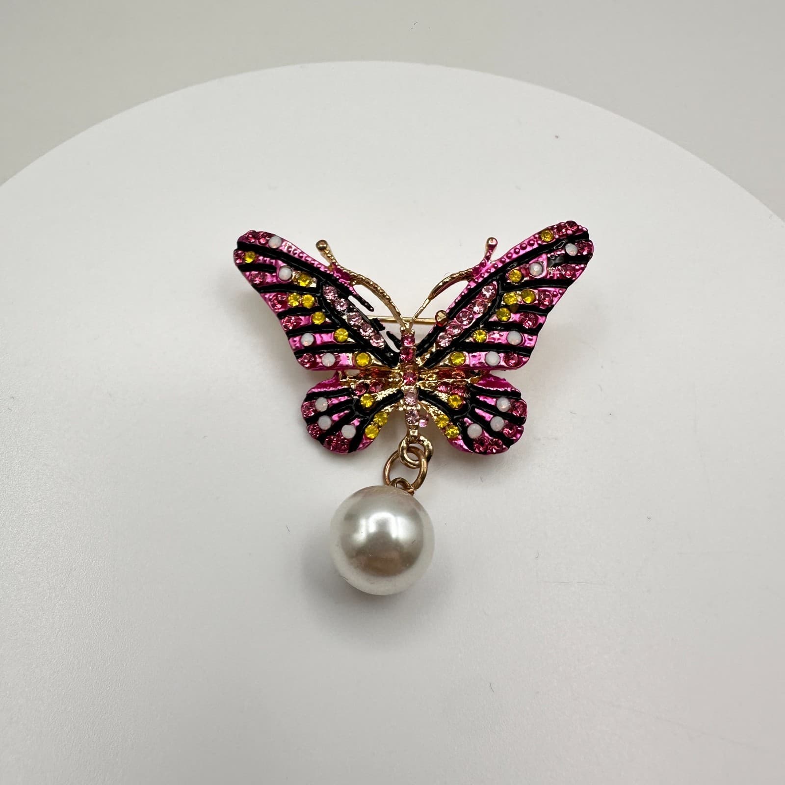 Vintage 80s Pink Butterfly Brooch Faux Pearl Dangle Rhinestone Crystal Jewelry - Image 1