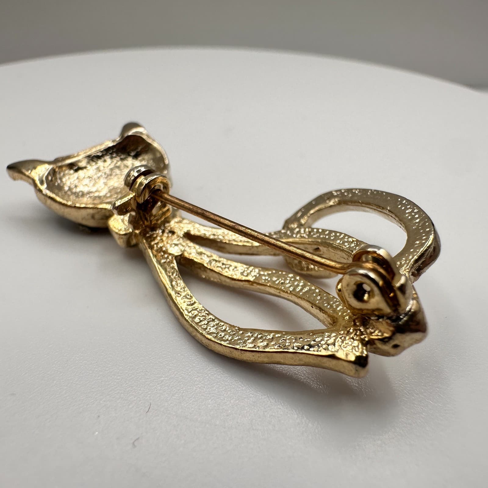 Vintage 80s Black Cat Brooch Gold Tone Red Ruby Eyes Century Modern Pin Jewelry - Thumbnail 6