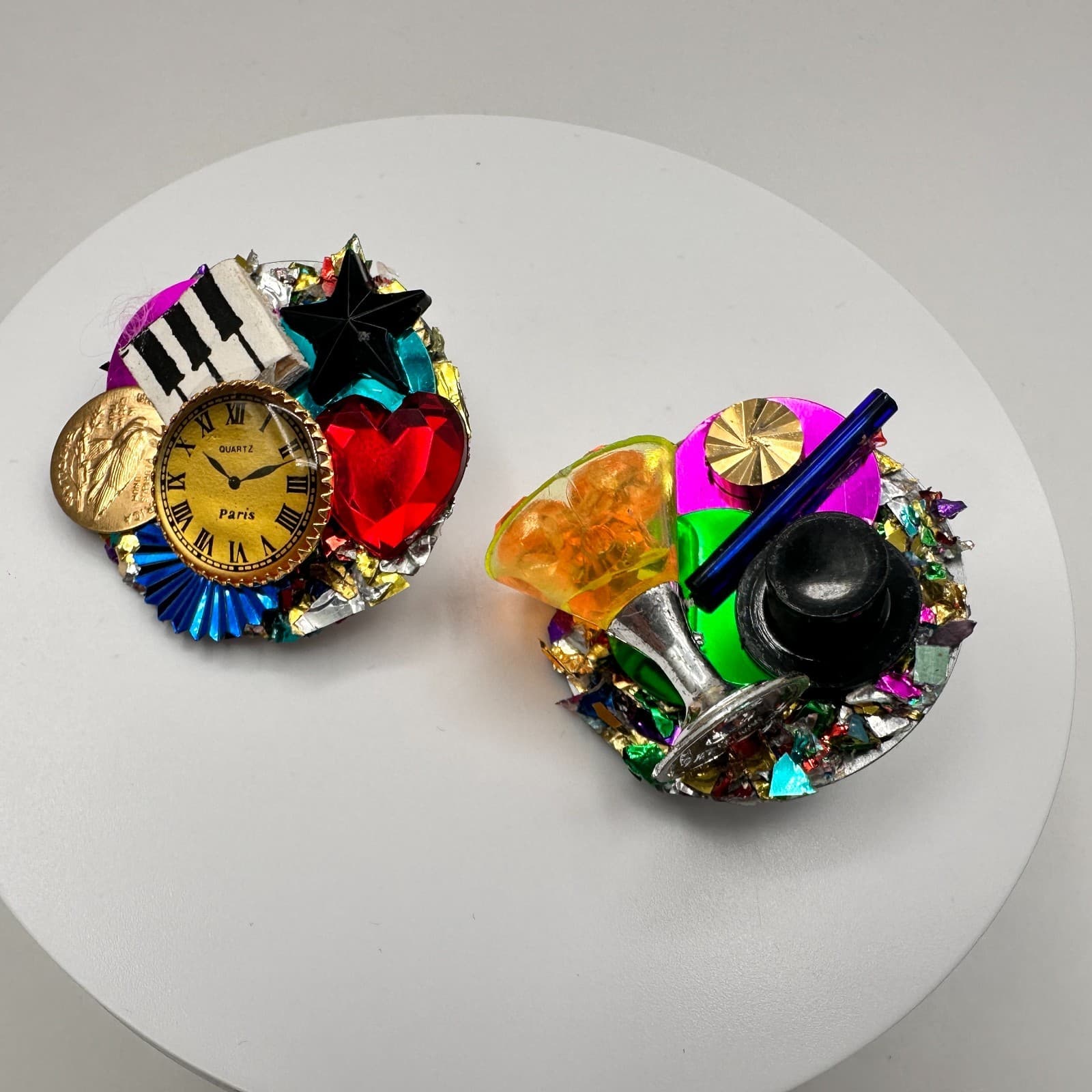 Vintage 90s Avant Garde Cocktail Martini Brooch Silver Tone Multi Colour Jewelry - Thumbnail 10