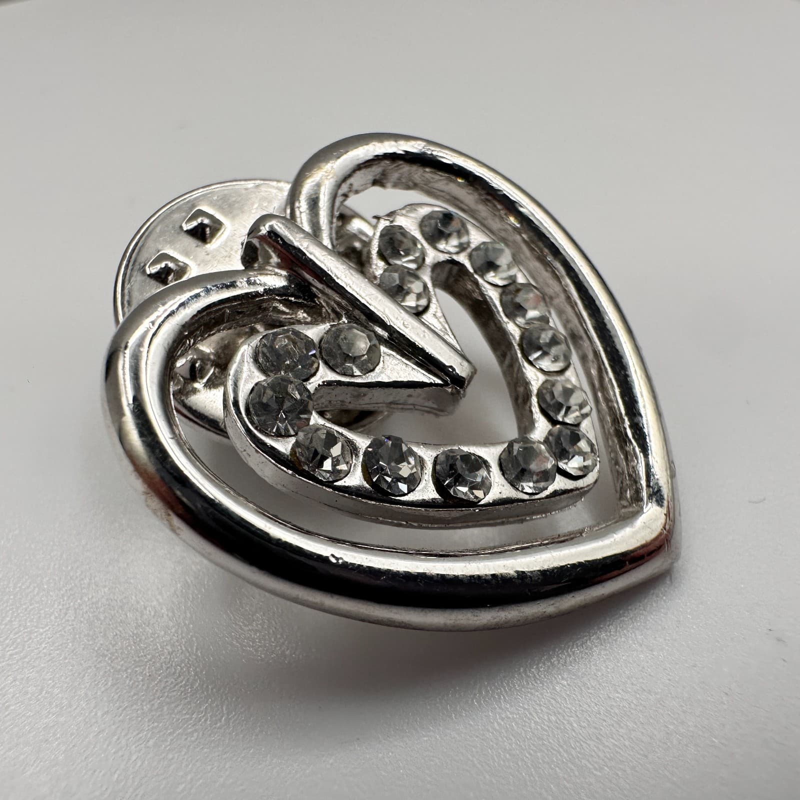 Vintage 80s Silver Tone Double Heart Pin Brooch Clear Rhinestone Crystal Jewelry - Thumbnail 3