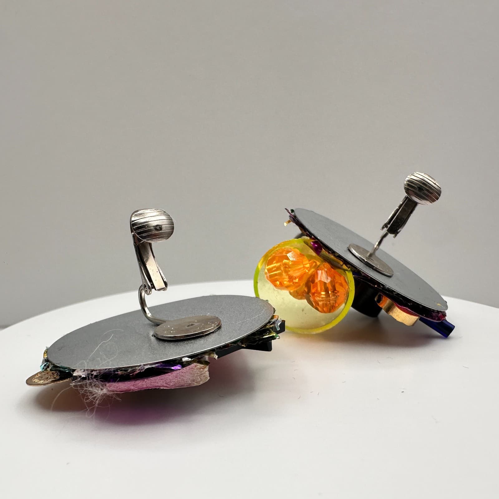 Vintage 90s Avant Garde Cocktail Martini Brooch Silver Tone Multi Colour Jewelry - Thumbnail 11