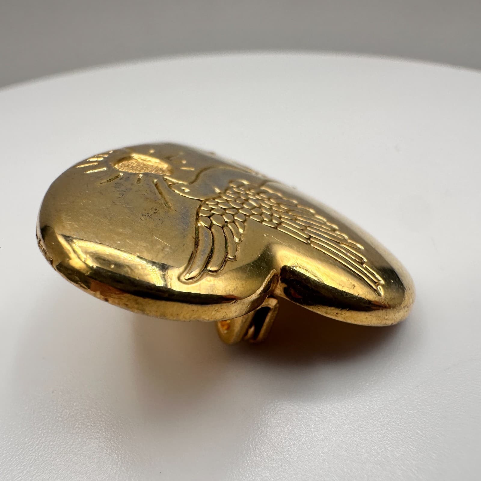 Vintage 80s Gold Tone Heart Dove Peace Pin Brooch Crystal Draw Bird Jewelry - Thumbnail 5