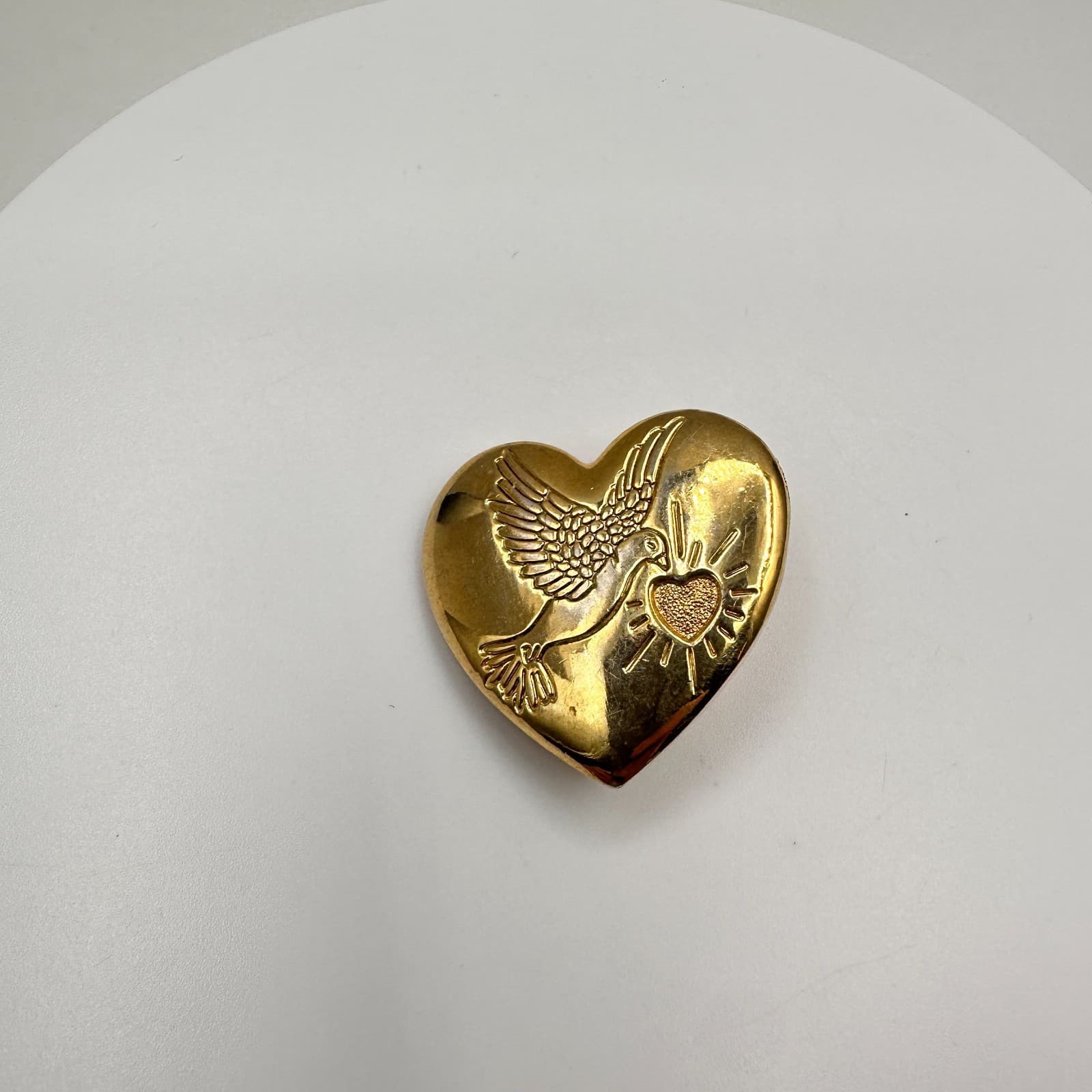 Vintage 80s Gold Tone Heart Dove Peace Pin Brooch Crystal Draw Bird Jewelry - Image 1