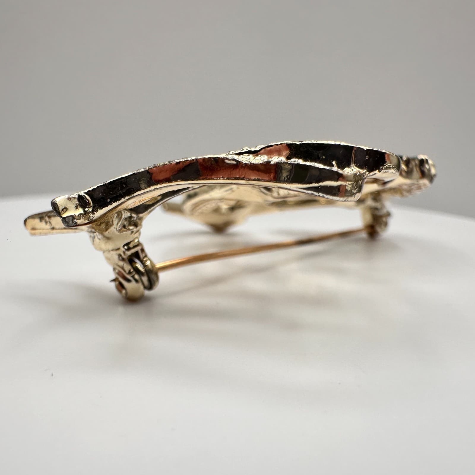 Vintage 80s Gold Tone Horse Brooch Pin Green Rhinestone Faux Pearl Eye Jewelry - Thumbnail 6