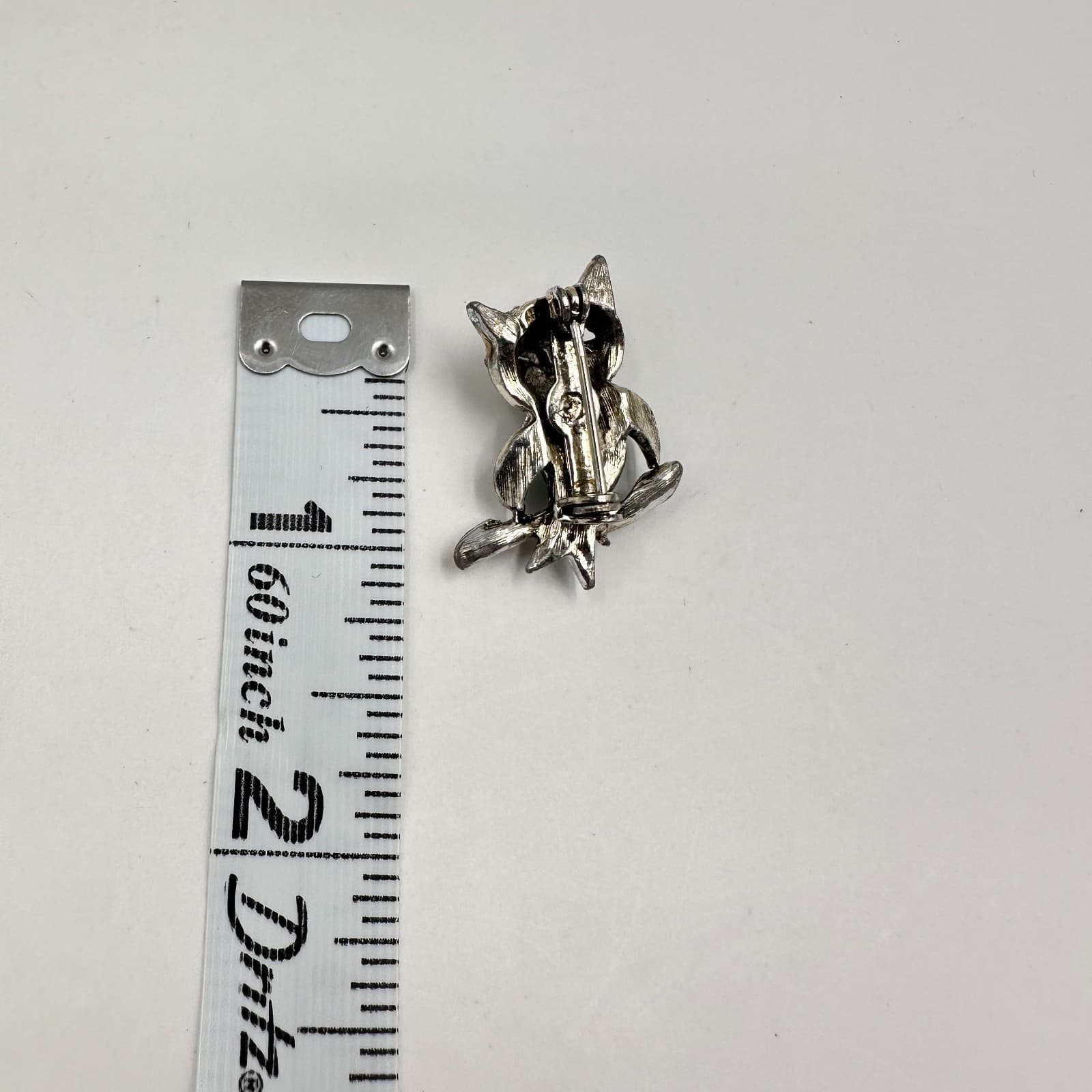 Vintage 80s Silver Tone Owl Brooch Green Stone Crystal Rhinestone Bird Jewelry - Thumbnail 7