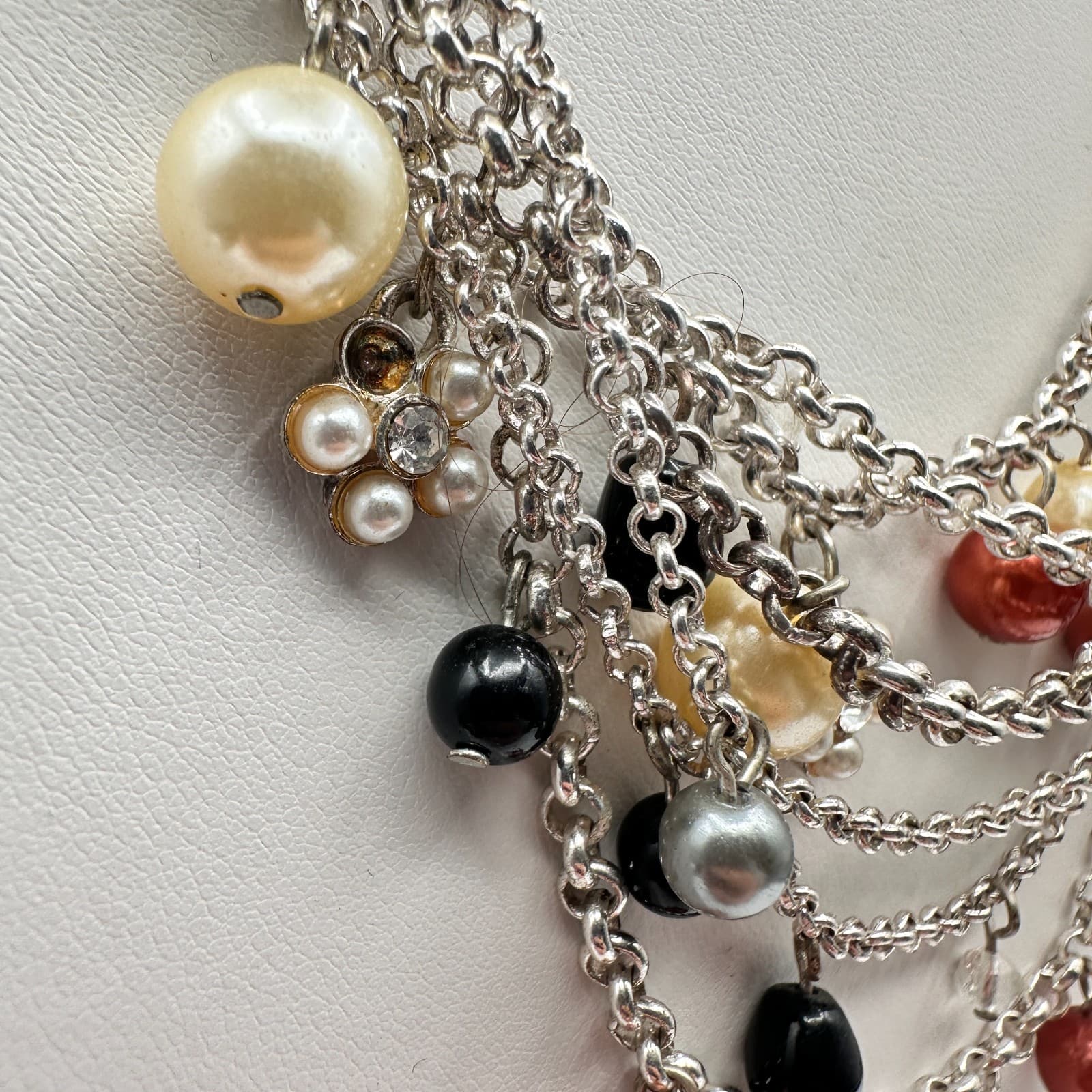 Vintage 90s Strands Pearl Beaded Necklace Statement Silver Tone Fashion Jewelry - Thumbnail 3