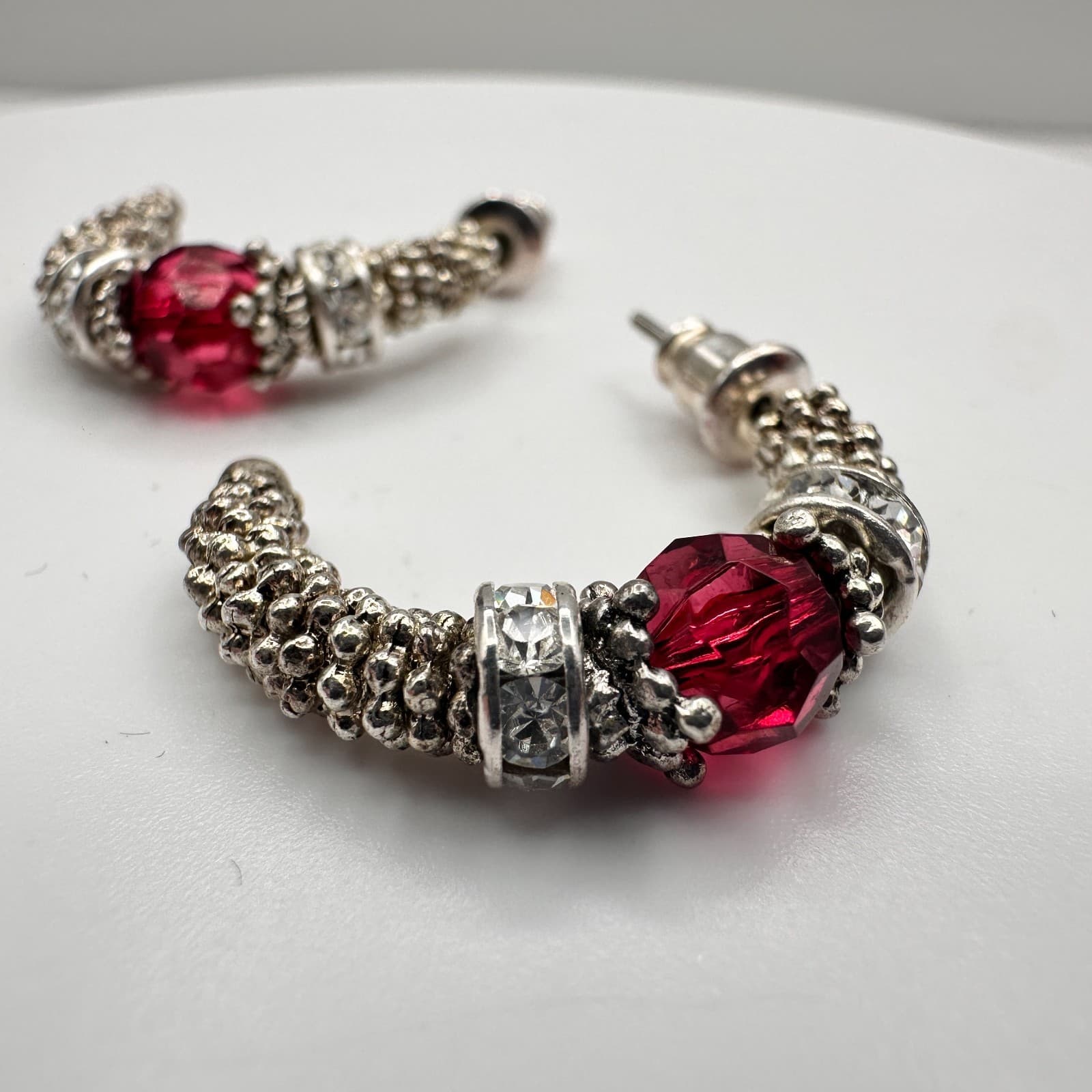 Vintage 80s 90s Silver Tone Hoop Earrings Red Crystal Beaded Clear Rhinestone - Thumbnail 3