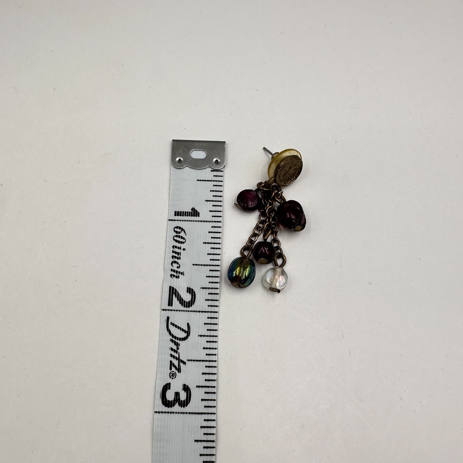 Vintage Y2K Grapes Dangle Earrings Iridescent Beaded Brass Tone Chain Jewelry - Thumbnail 7