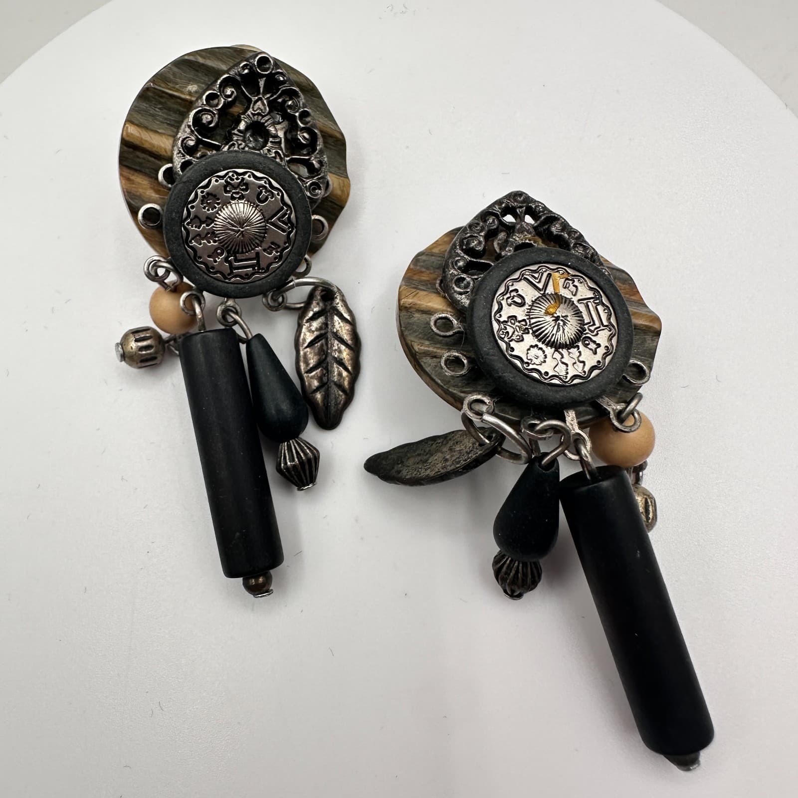 Vintage 90s Dangle Earrings Black Wooden Silver Tone Leaf Boho Woemn's Jewelry - Thumbnail 2