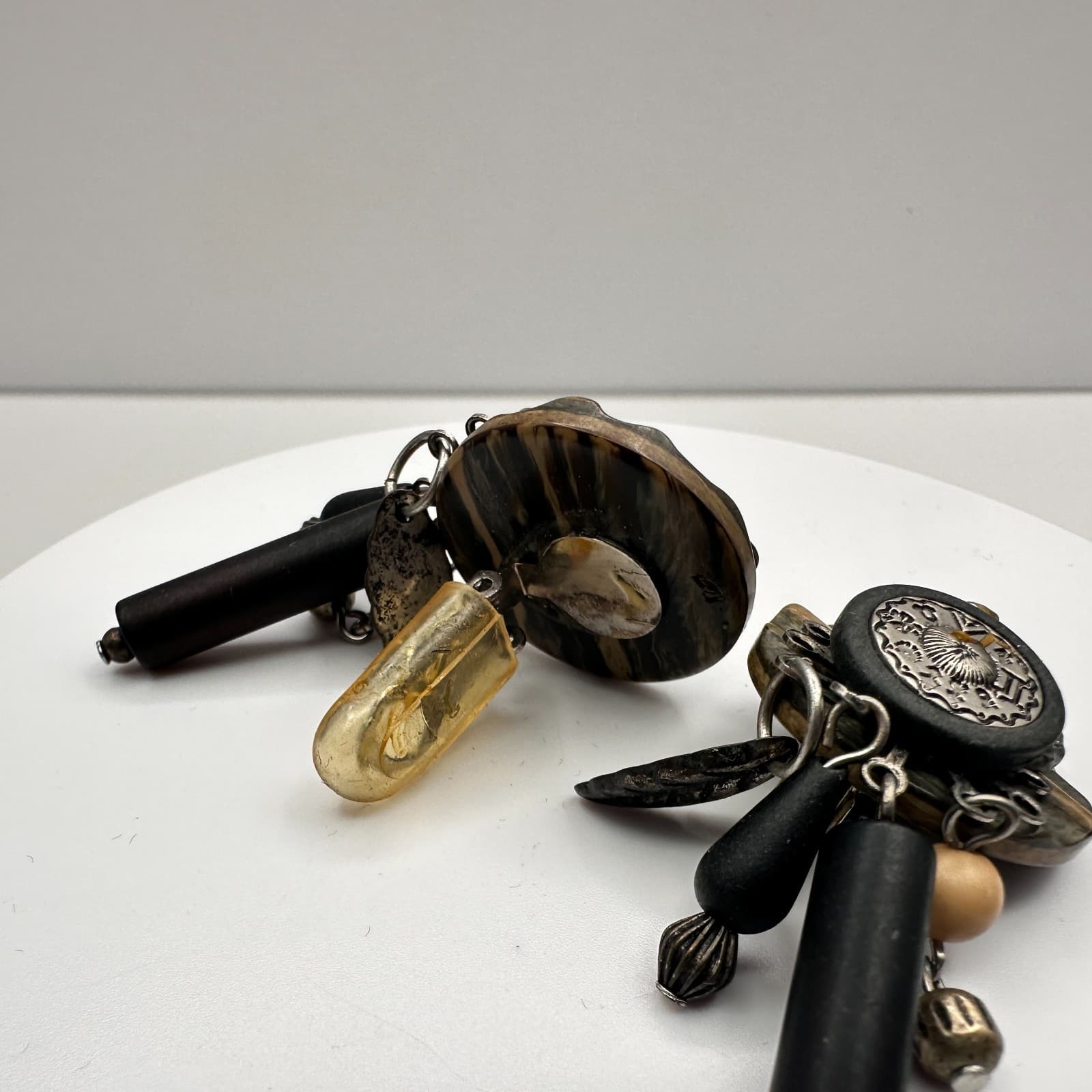 Vintage 90s Dangle Earrings Black Wooden Silver Tone Leaf Boho Woemn's Jewelry - Thumbnail 7