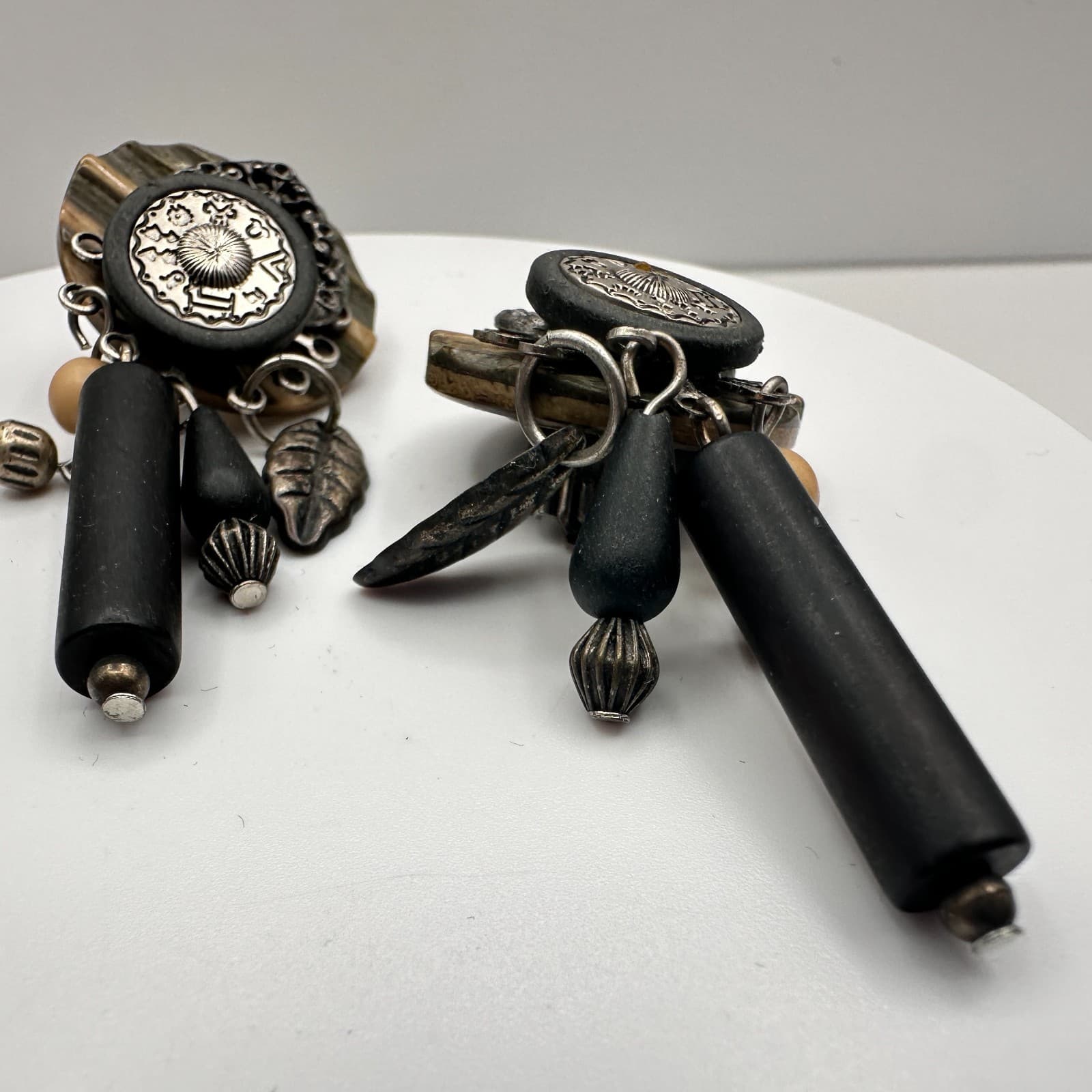 Vintage 90s Dangle Earrings Black Wooden Silver Tone Leaf Boho Woemn's Jewelry - Thumbnail 4