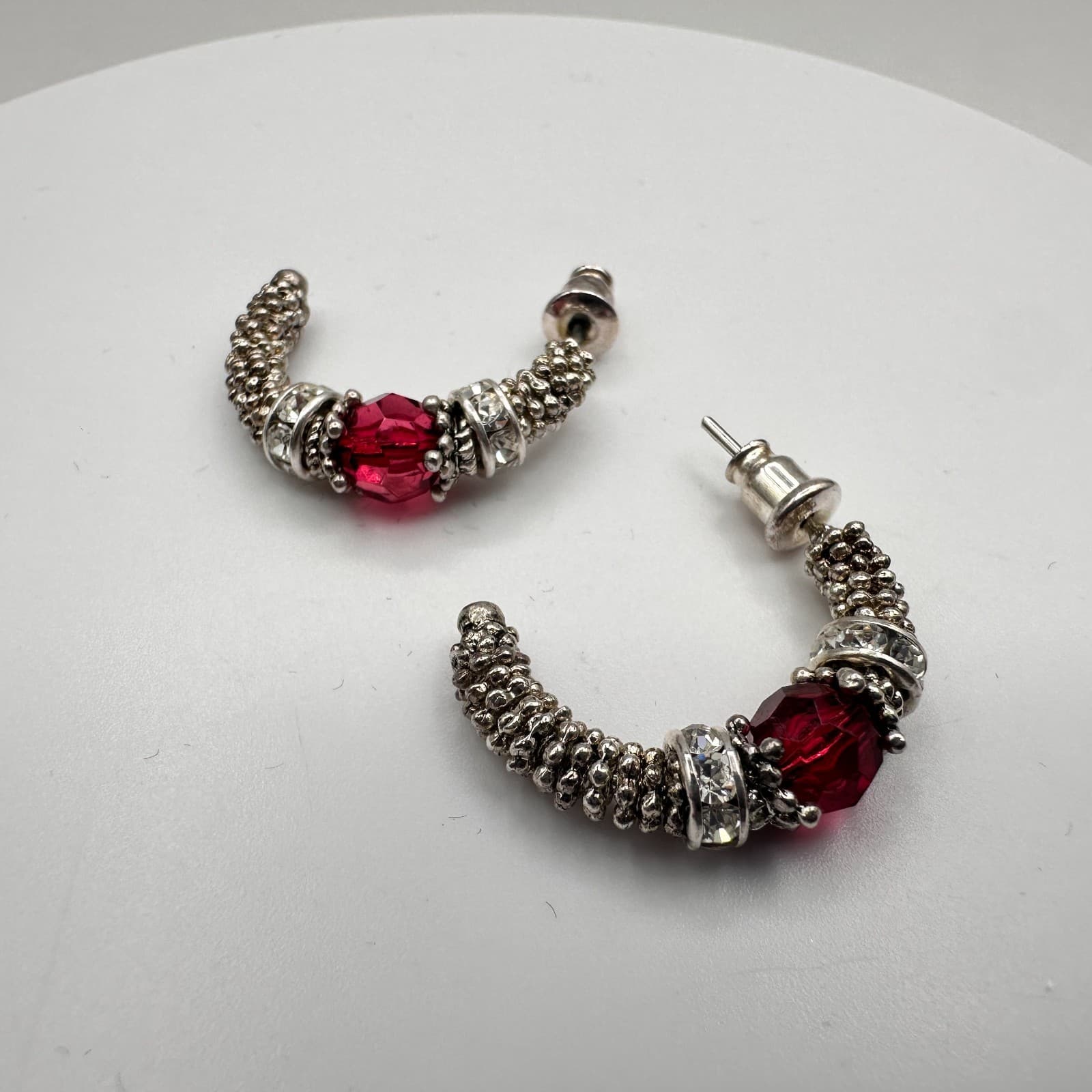 Vintage 80s 90s Silver Tone Hoop Earrings Red Crystal Beaded Clear Rhinestone - Thumbnail 2