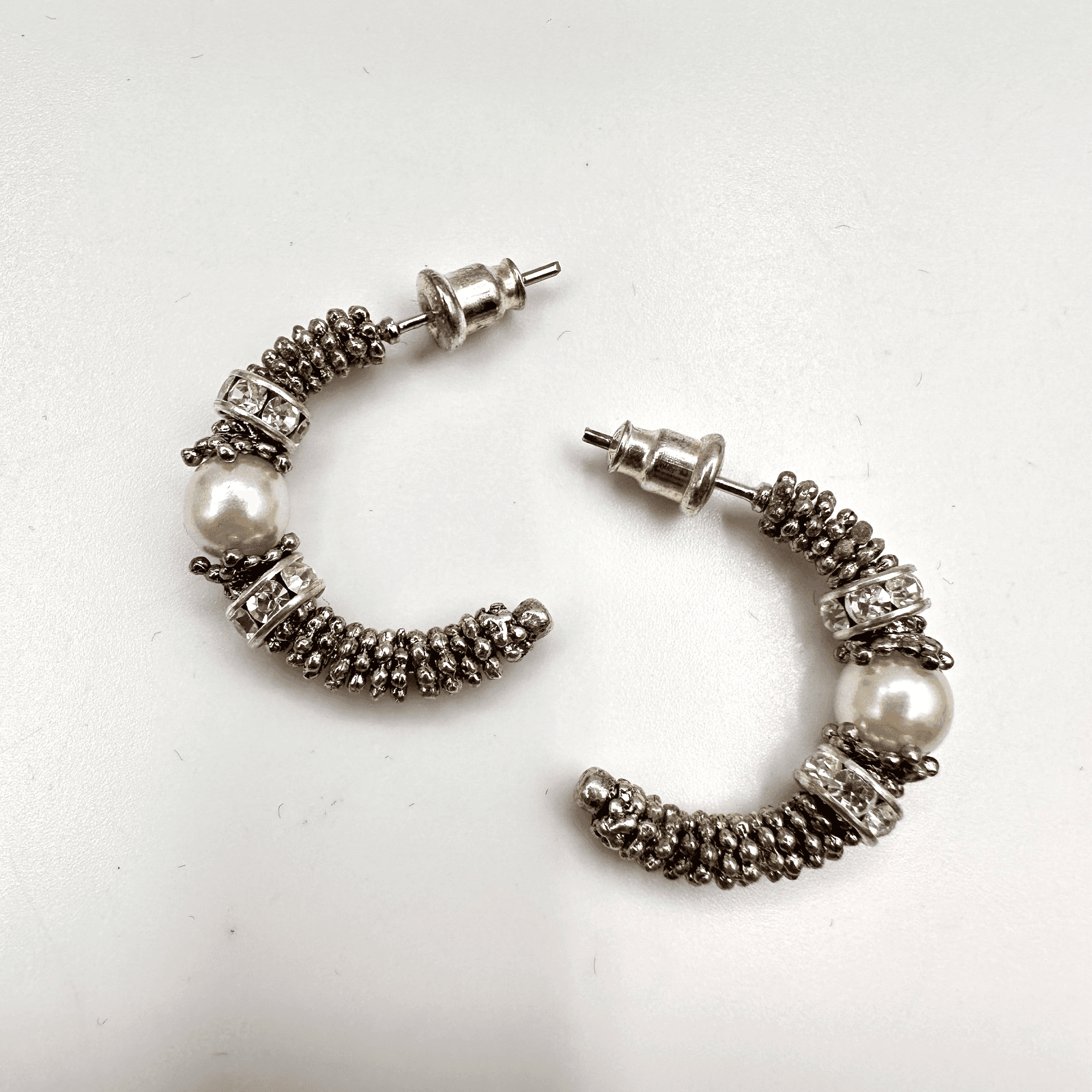 Vintage 80s Chunky Silver-Tone C-Hoop Earrings Faux Pearl Crystal Accent Jewelry - Image 1