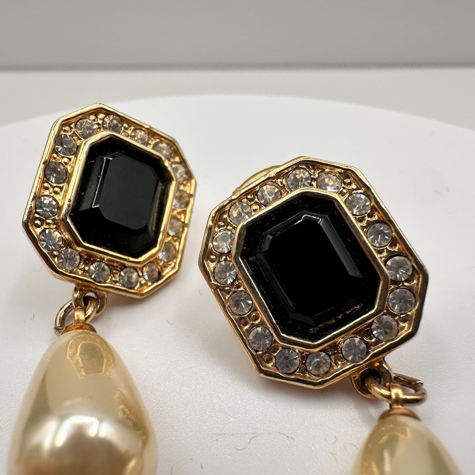 Vintage 90s Roman Gold Tone Black Onyx Glass Crystal Faux Pearl Dangle Earrings - Thumbnail 2