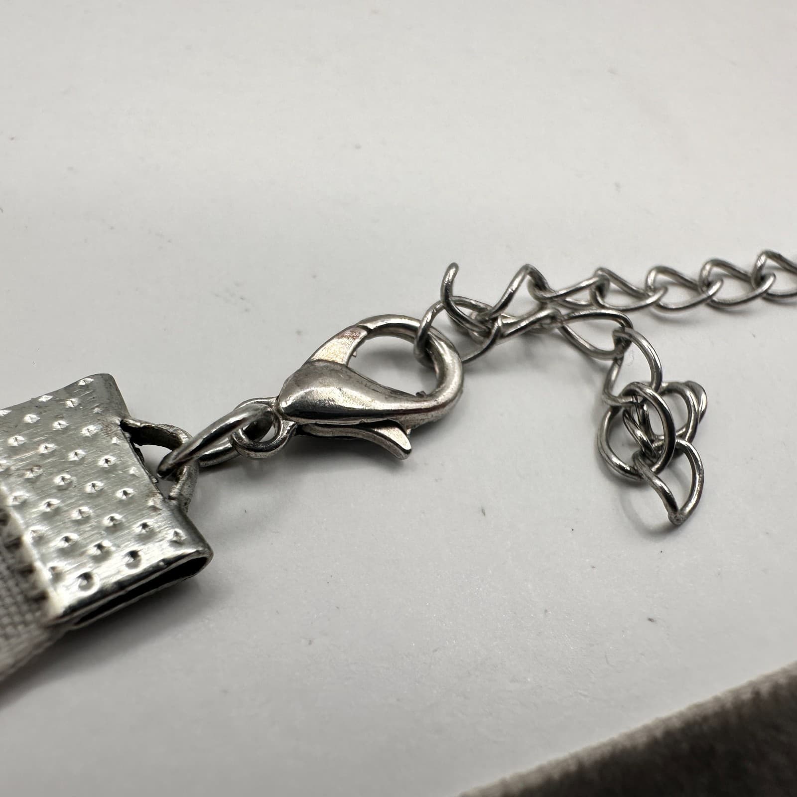 Vintage Y2K Grey Velvet Choker Necklace Silver Tone Adjustable Women's Jewelry - Thumbnail 8