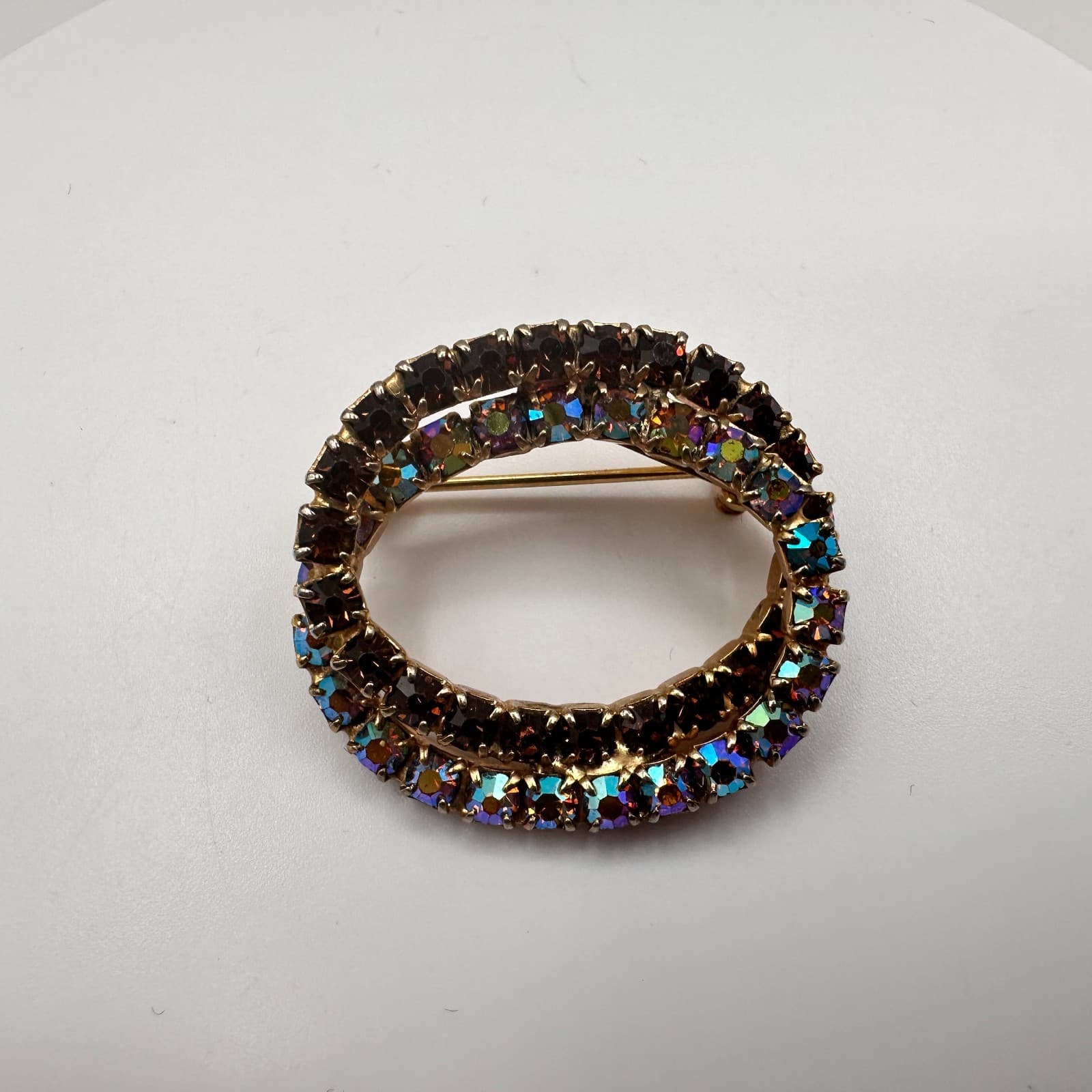 Vintage 80s Aurora Borealis Brown Rhinestone Circle Brooch Gold Tone Jewelry - Image 1