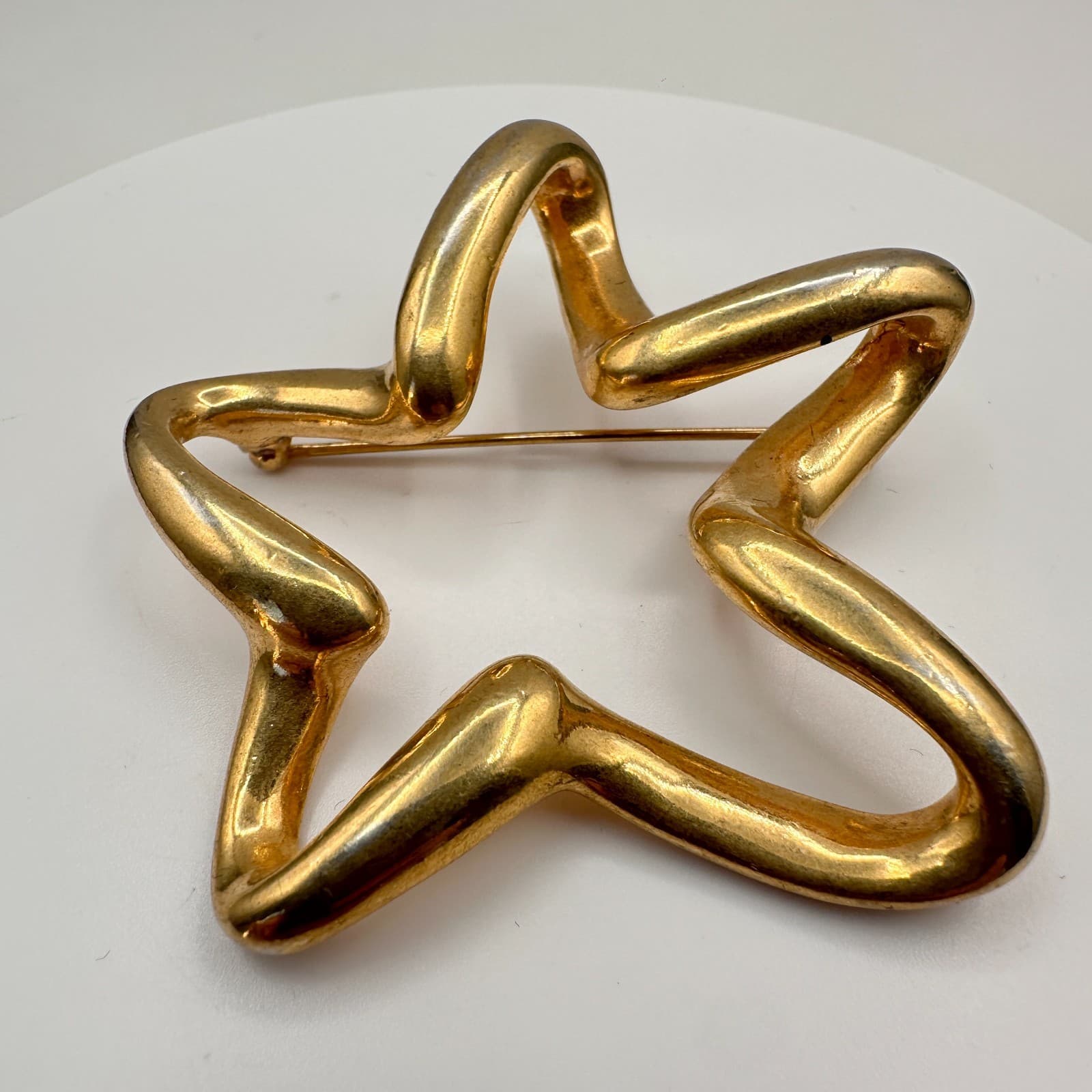 Vintage 90s Gold Tone Abstract Star Brooch Pin Minimalist Fashion Jewelry - Thumbnail 3