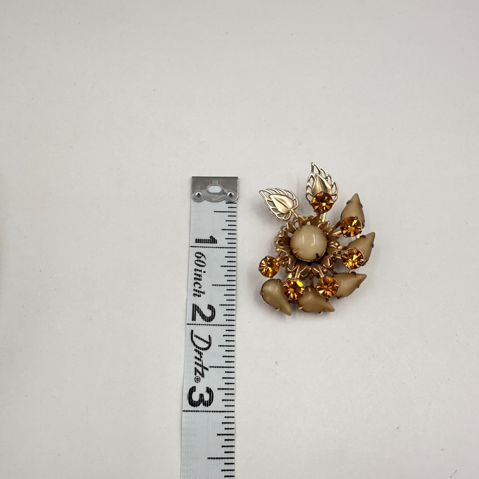 Vintage 80s Gold Tone Floral Brooch Pin Amber Rhinestone Cream Cabochon Jewelry - Thumbnail 7