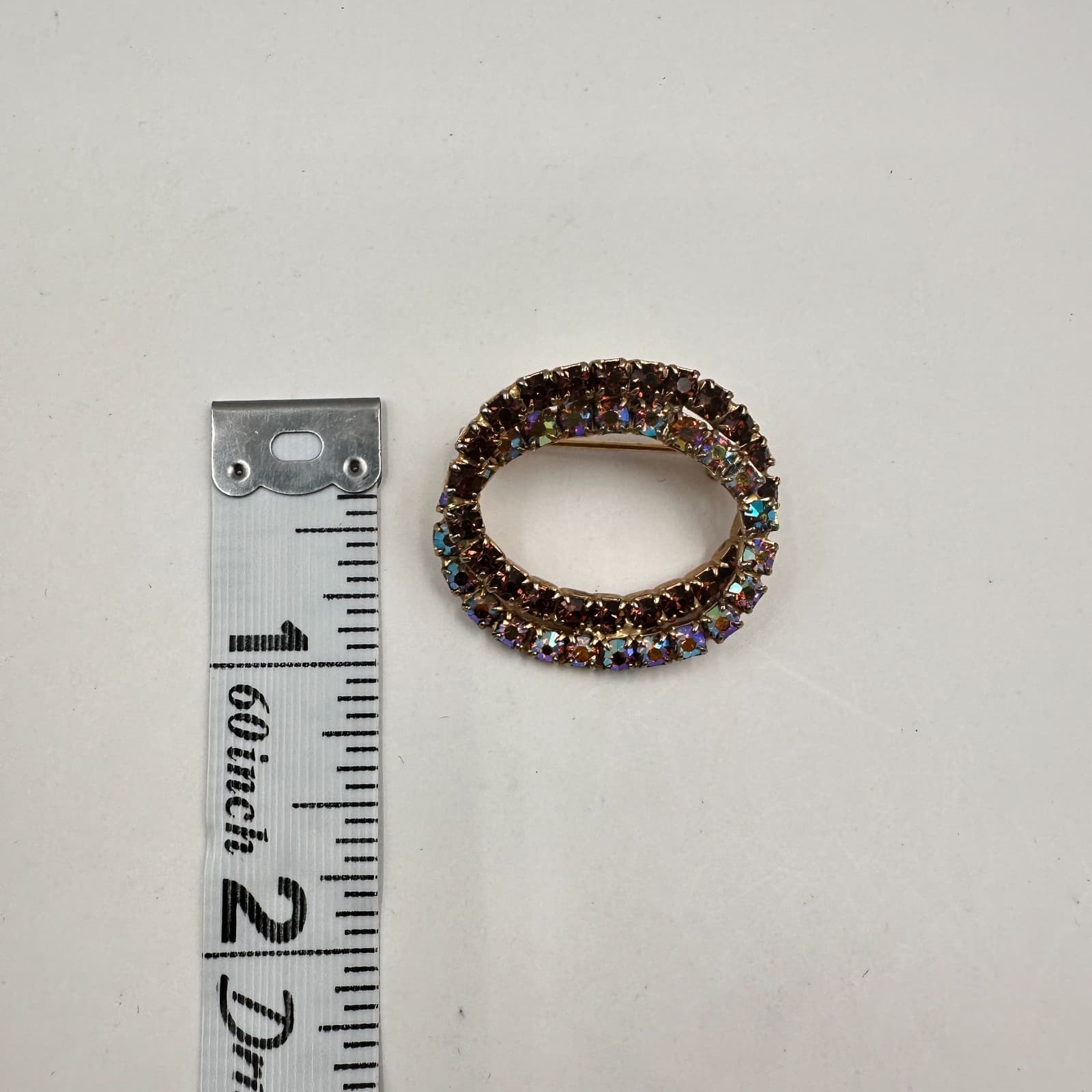 Vintage 80s Aurora Borealis Brown Rhinestone Circle Brooch Gold Tone Jewelry - Thumbnail 7