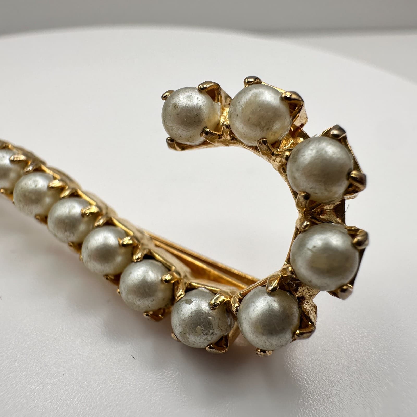 Vintage 90s Gold Tone Faux Pearl Candy Cane Brooch Pin Retro Statement Jewelry - Thumbnail 5