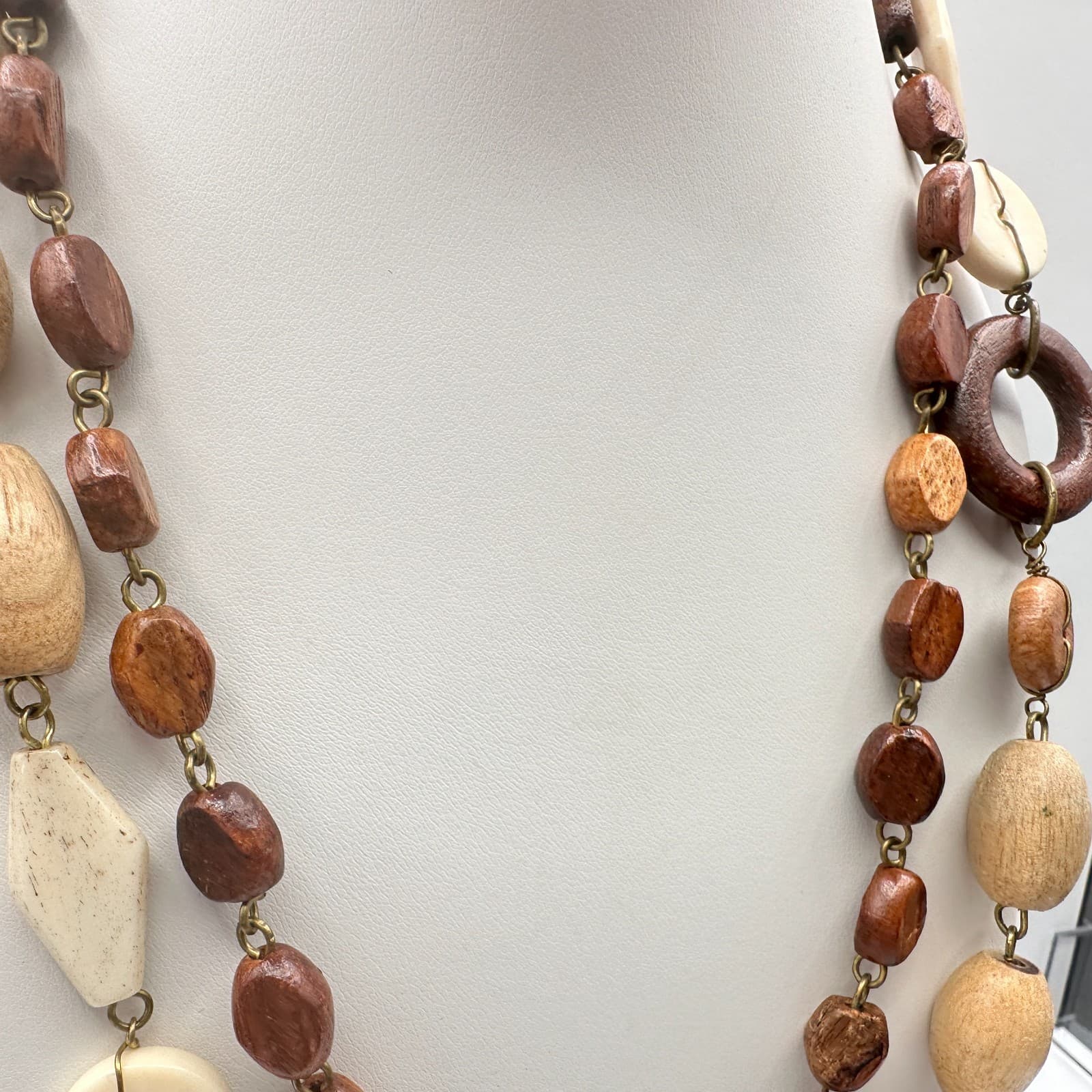 Vintage 90s Boho Double Strand Wooden Beaded Necklace Women's Classic Jewelry - Thumbnail 4
