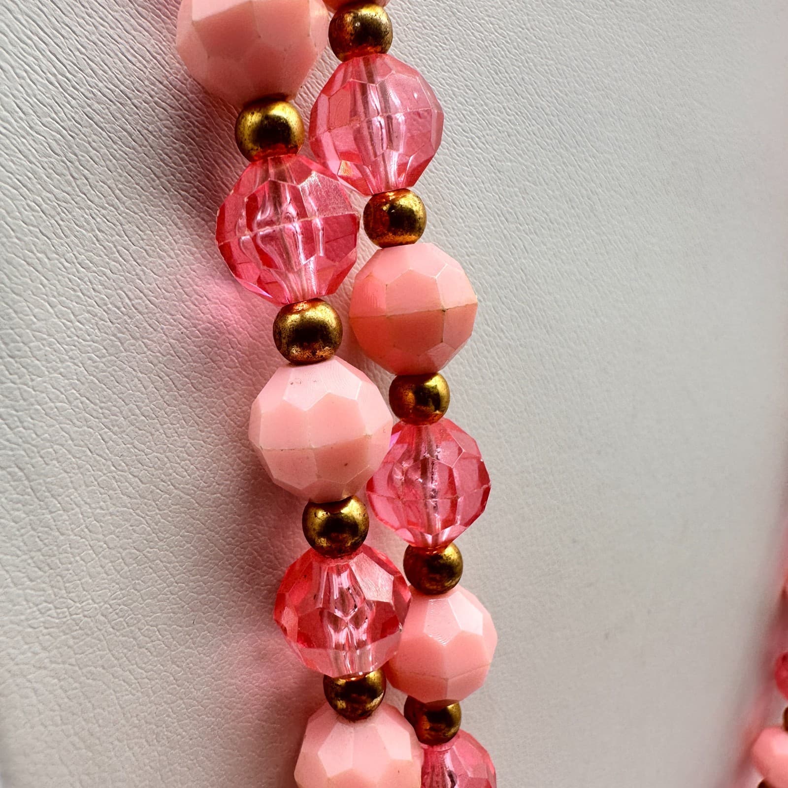 Vintage 80s Pink Beaded Double Strand Necklace Gold Tone Women's Fashion Jewelry - Thumbnail 5