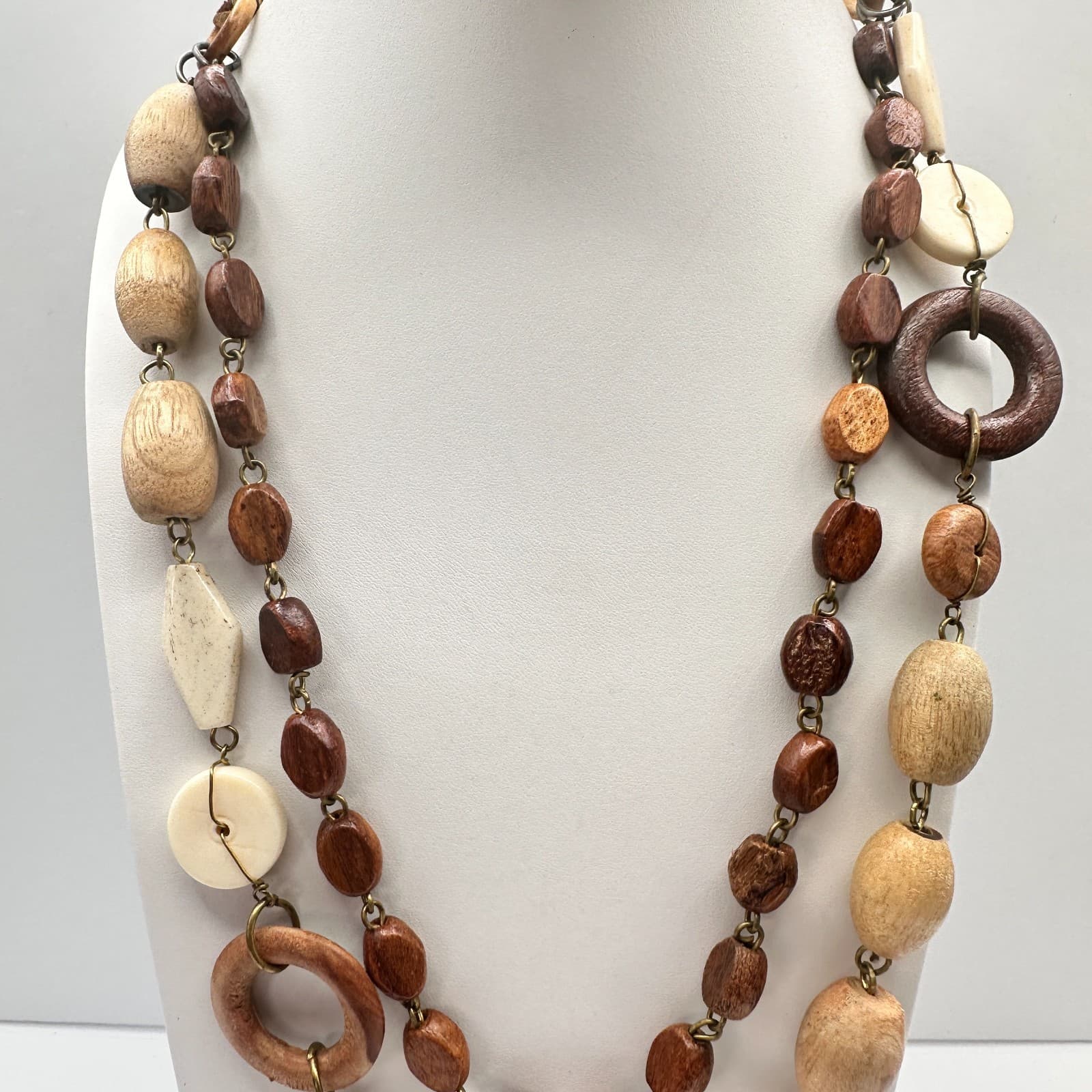 Vintage 90s Boho Double Strand Wooden Beaded Necklace Women's Classic Jewelry - Thumbnail 2