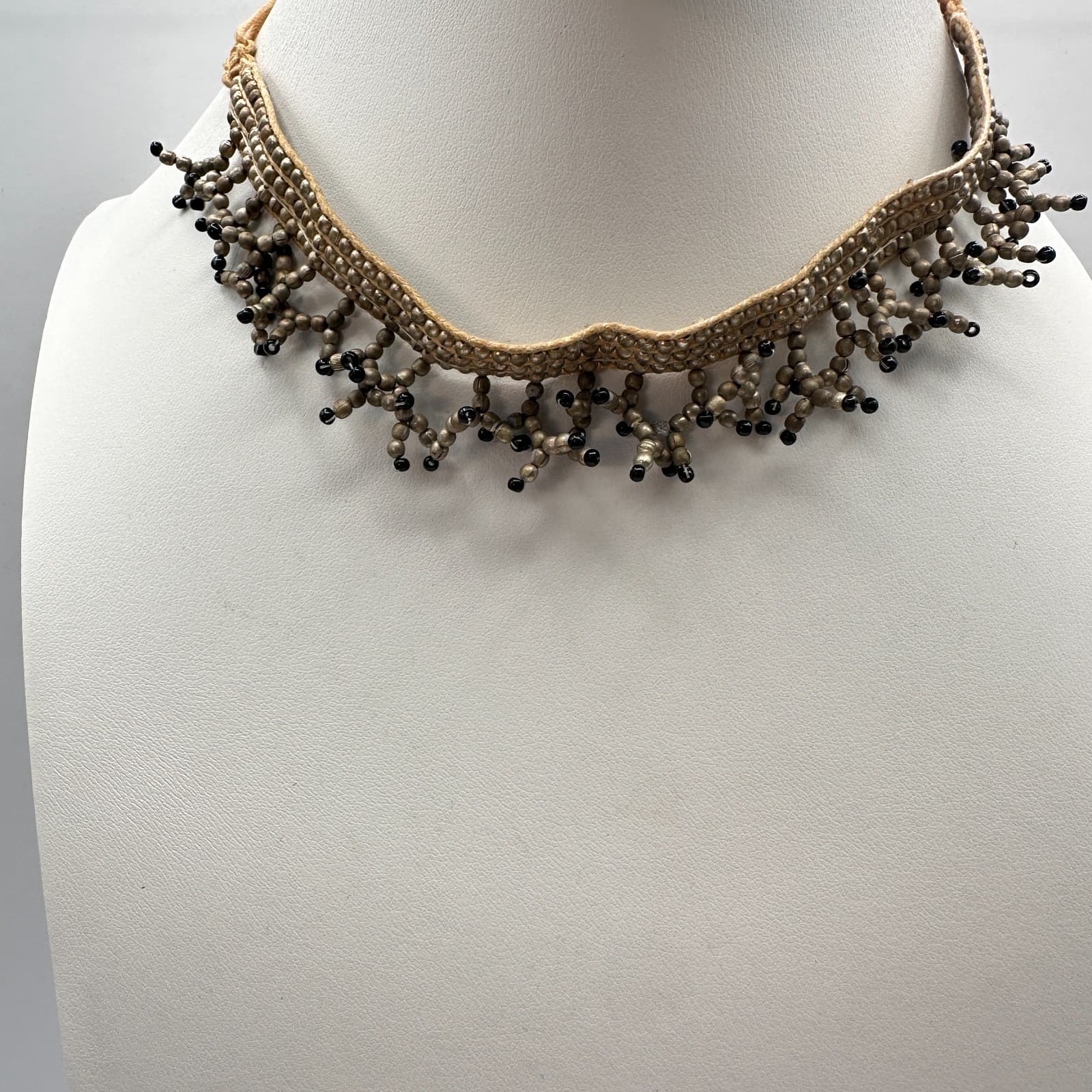 Vintage 90s Beaded Fringe Choker Necklace Boho Women's Classic Fashion Jewelry - Thumbnail 2