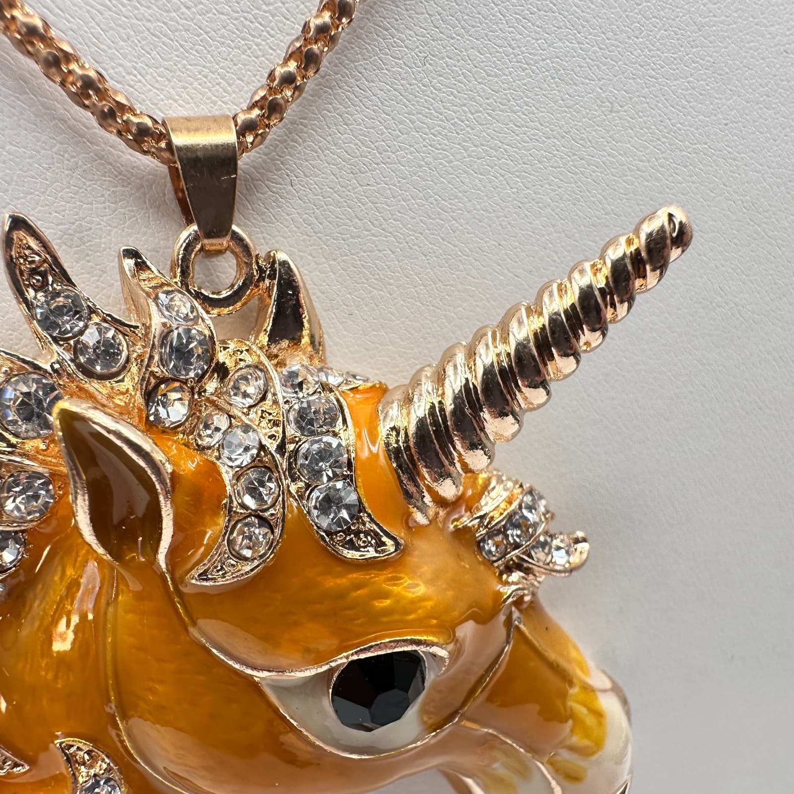 Vintage 90s Betsey Johnson Unicorn Pendant Necklace Gold Tone Rhinestone Jewelry - Thumbnail 7