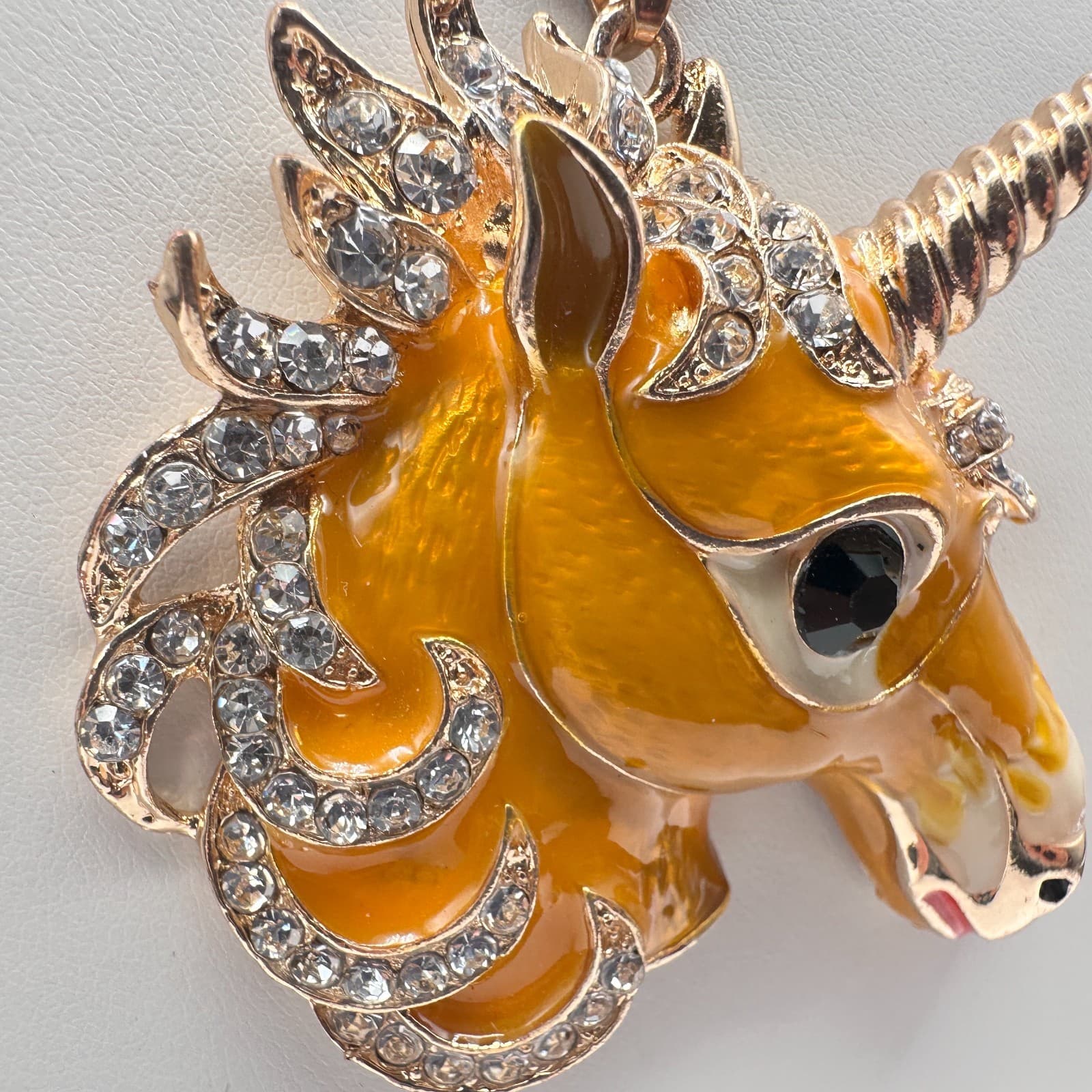 Vintage 90s Betsey Johnson Unicorn Pendant Necklace Gold Tone Rhinestone Jewelry - Thumbnail 5