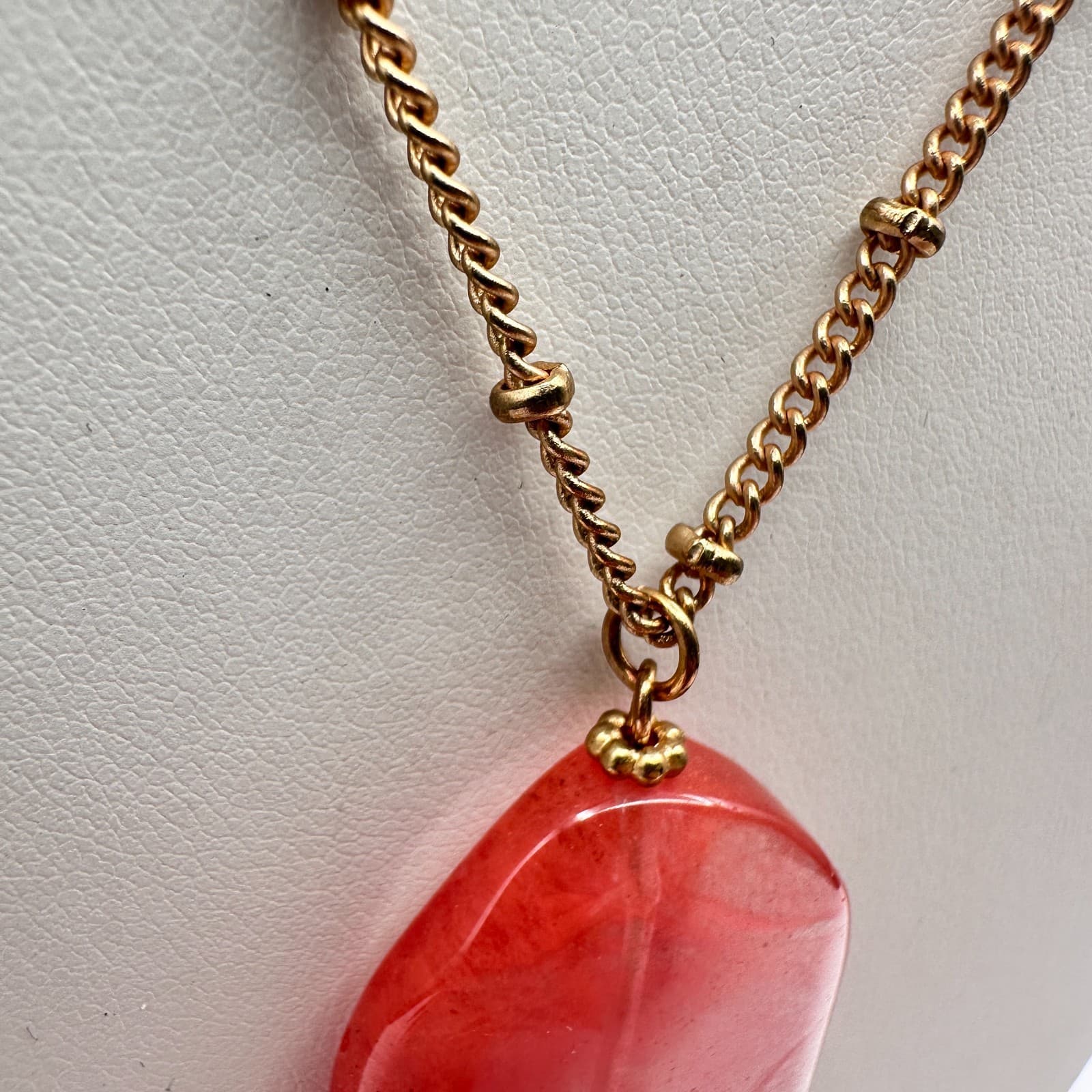 Vintage 90s Pink Stone Gold Tone Tassel Feather Necklace Women's Fashion Jewelry - Thumbnail 9