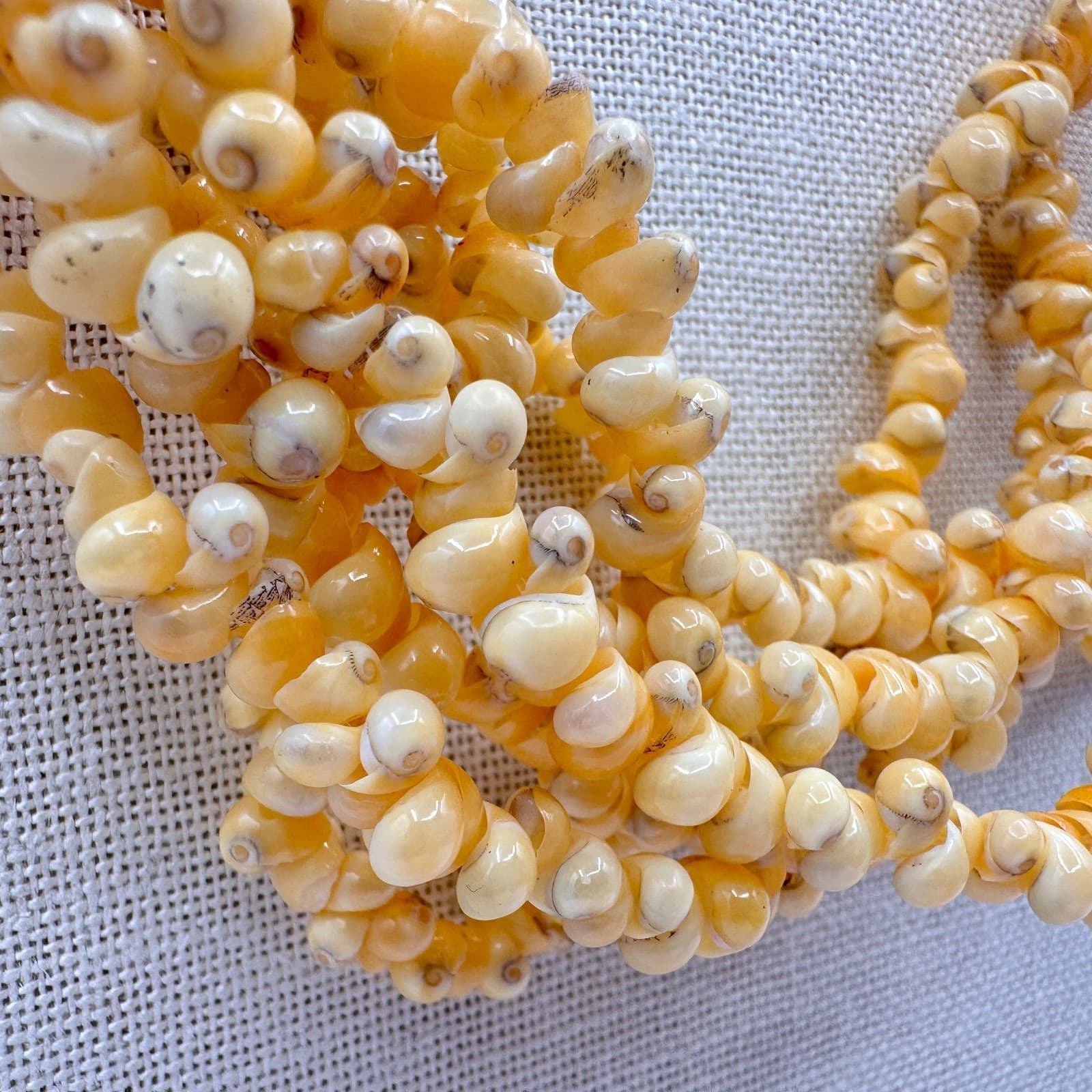 Vintage 90s Multi Strand Tiny Shell Necklace Boho Women's Classic Jewelry - Thumbnail 5