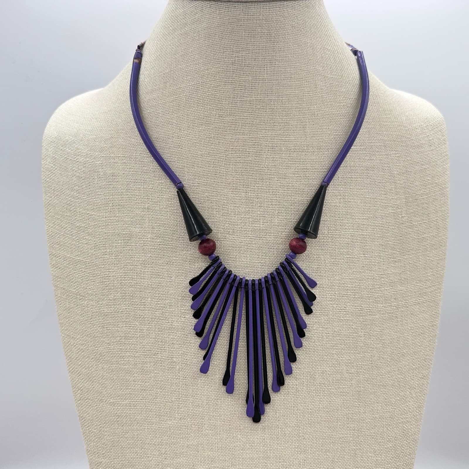 Vintage 80s Purple & Black Waterfall Spiked Wooden Beaded Bib Necklace Jewelry - Thumbnail 9