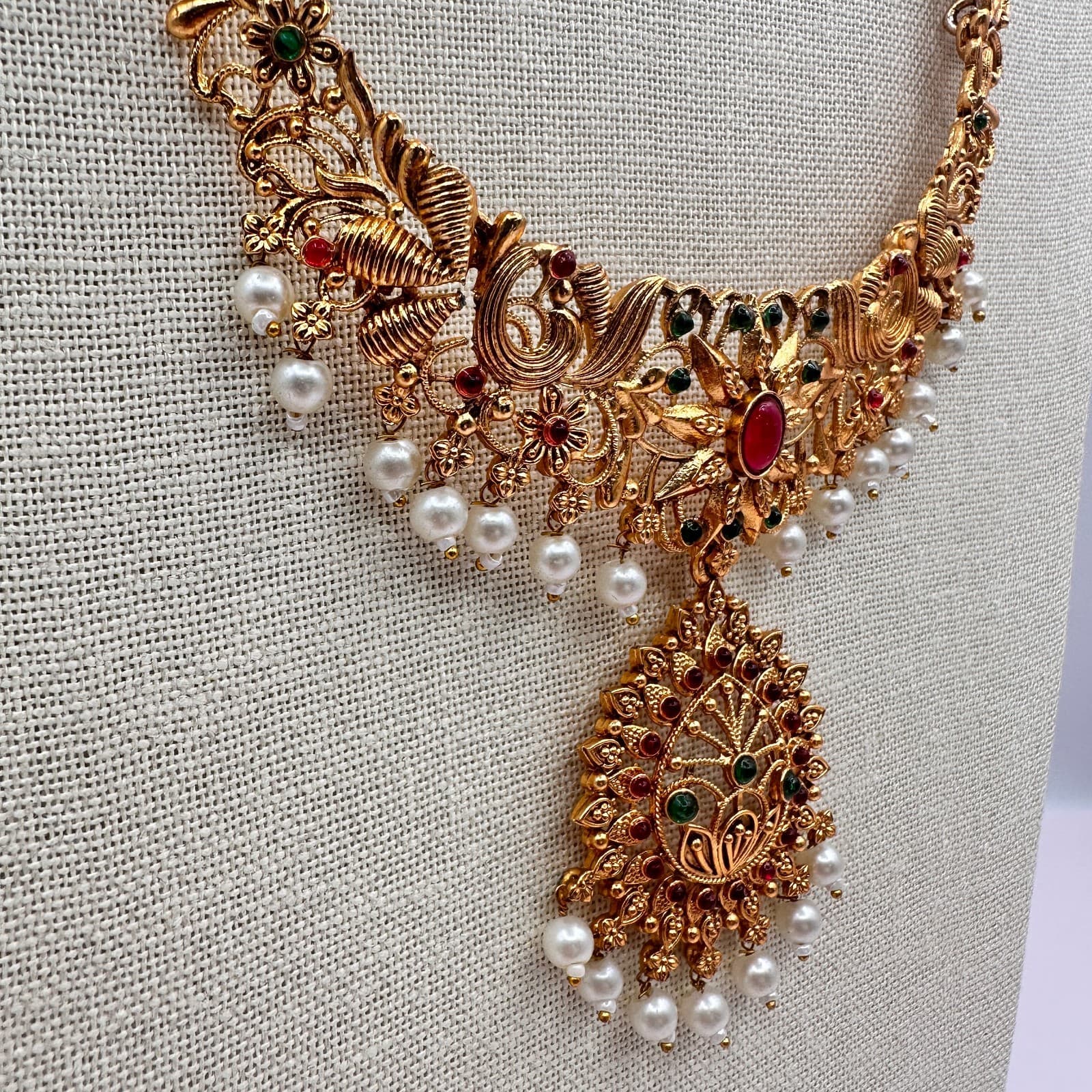 Vintage Y2K Gold Tone Cabochons Faux Pearl Necklace Women's Classic Jewelry - Thumbnail 3