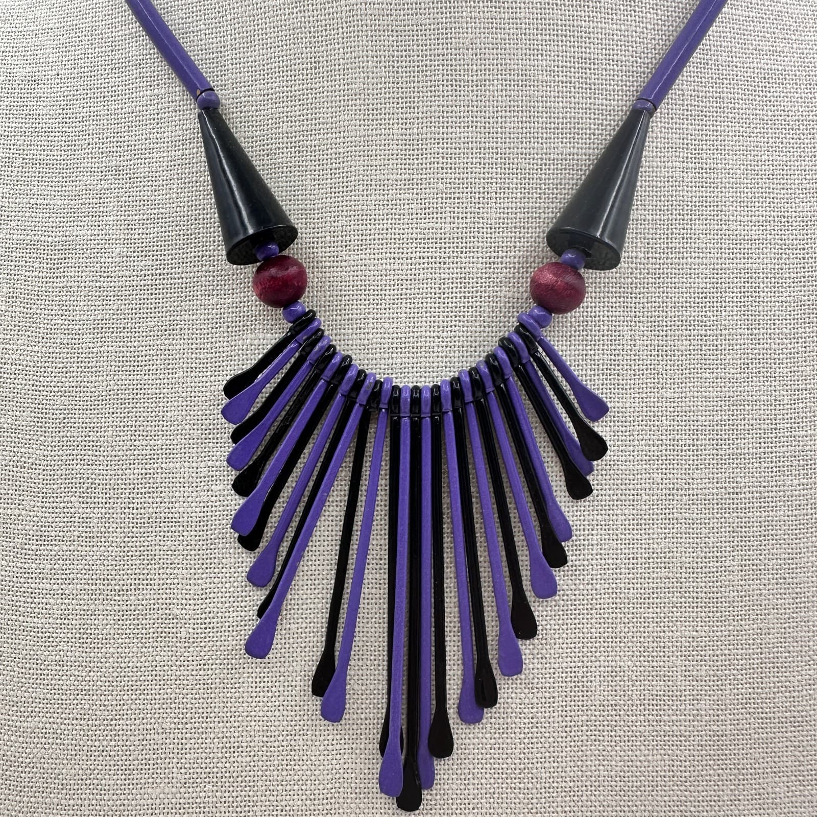 Vintage 80s Purple & Black Waterfall Spiked Wooden Beaded Bib Necklace Jewelry - Thumbnail 3