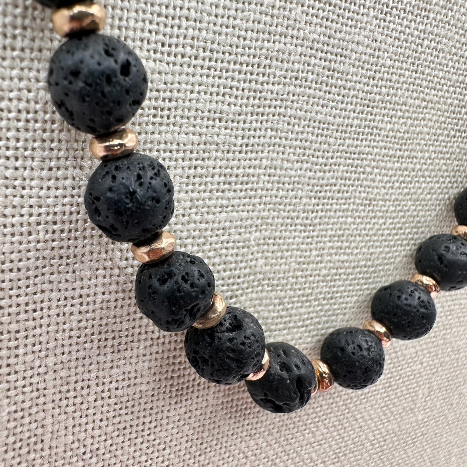 Vintage 90s Gold Tone Black Lava Rock Beaded Necklace Women's Jewelry - Thumbnail 5