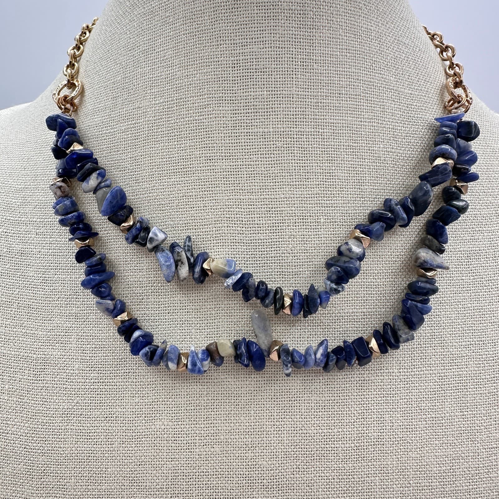 Vintage Y2K Gold Tone Double Strand Blue Sodalite Chip Chunky Necklace Jewelry - Thumbnail 2