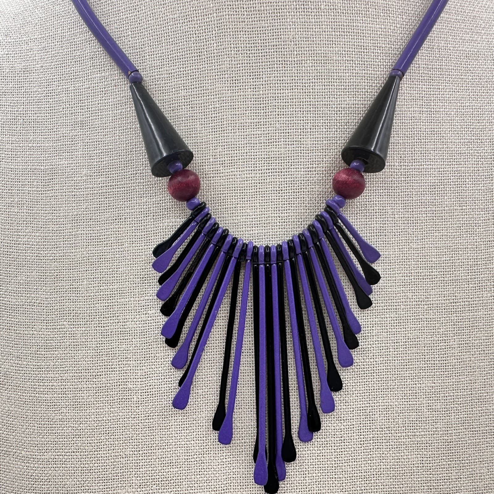 Vintage 80s Purple & Black Waterfall Spiked Wooden Beaded Bib Necklace Jewelry - Thumbnail 8