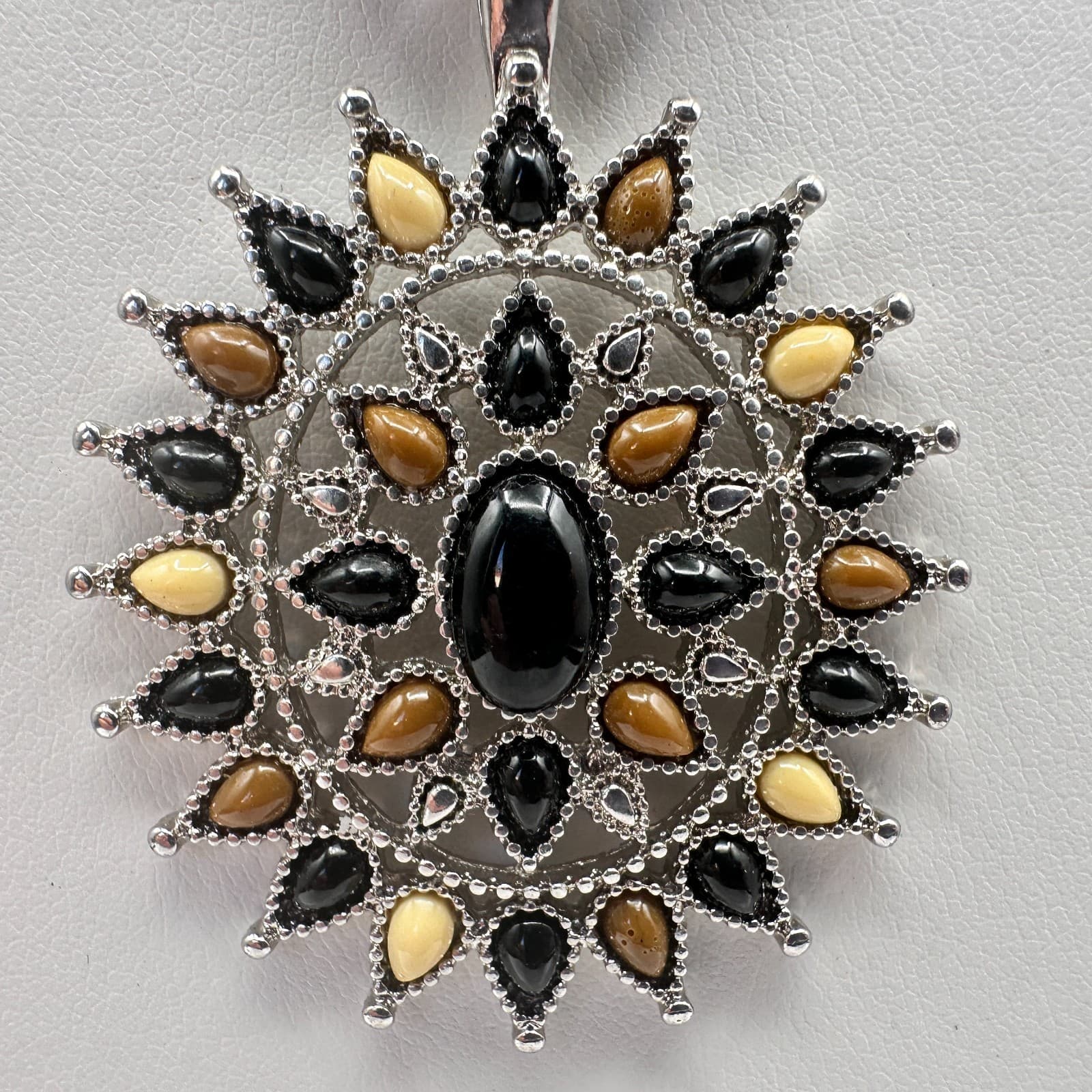 Vintage 90s Chaps Silver Tone Beaded Sunburst Pendant Necklace Women's Jewelry - Thumbnail 3