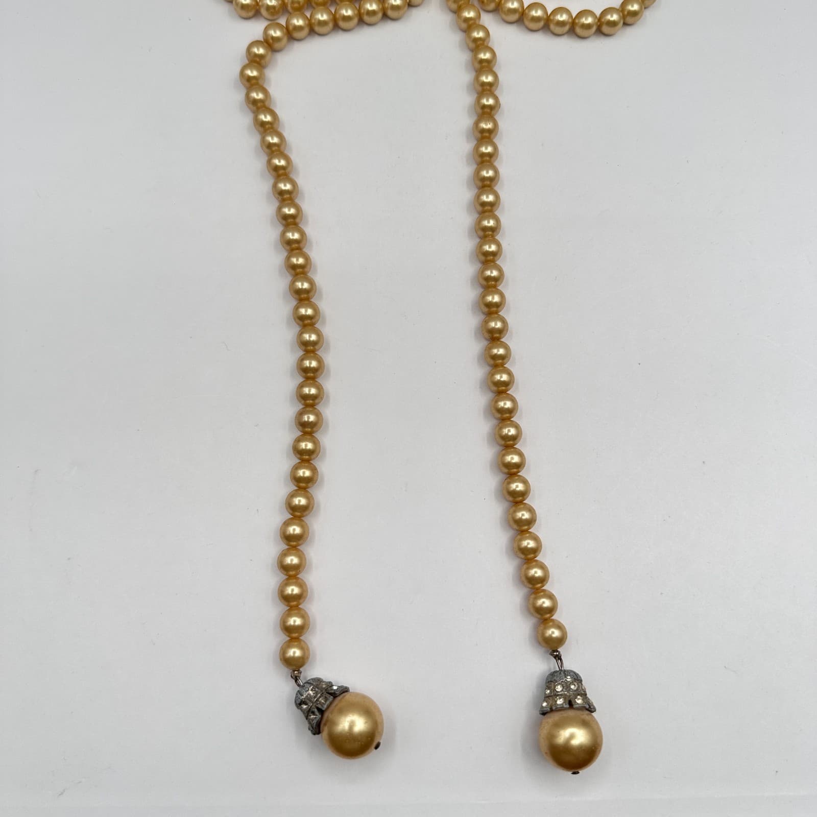 Vintage 90s Gold Tone Faux Pearl Lariat Necklace Statement Fashion Jewelry - Thumbnail 2