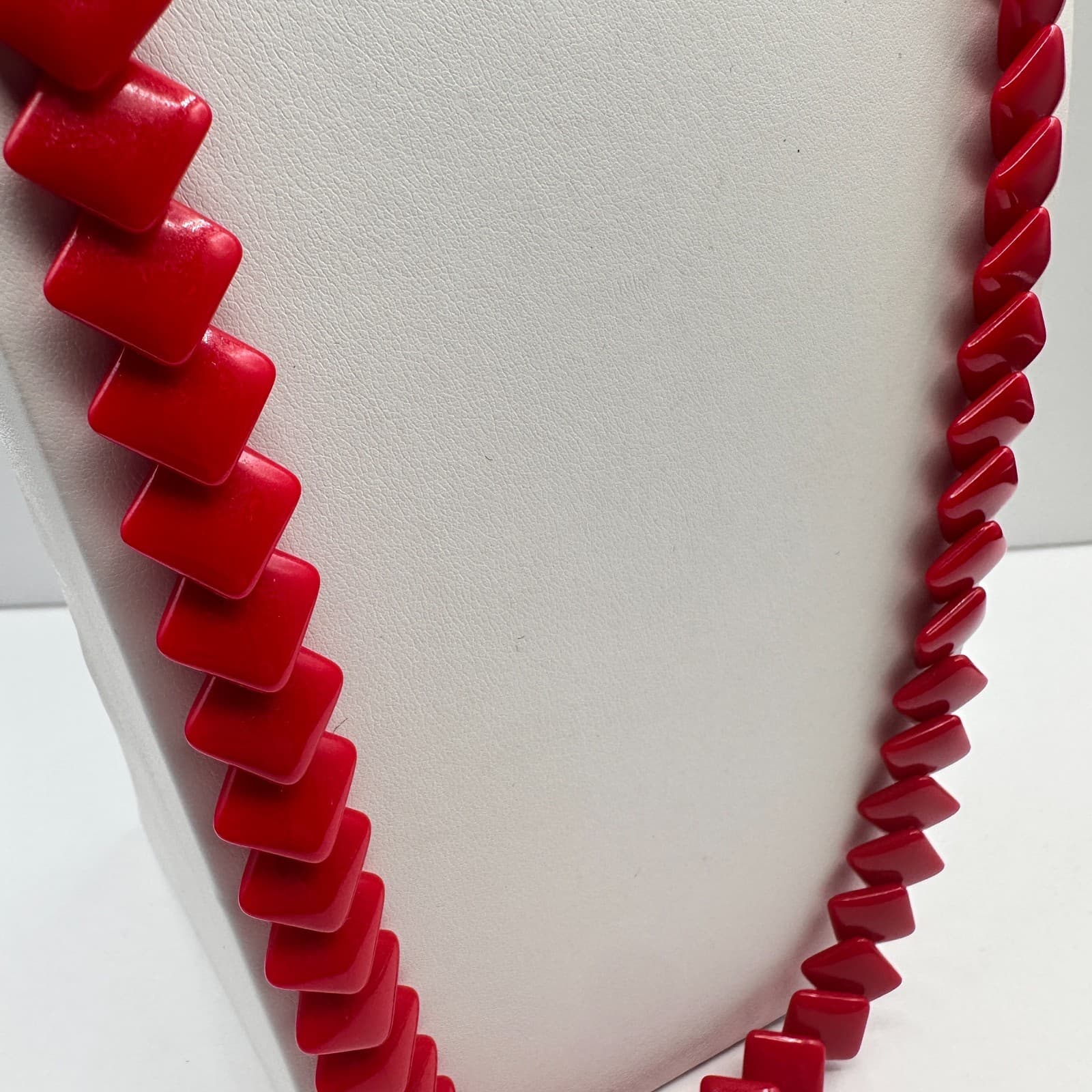 Vintage 90s Red Square Shape Beaded Necklace Statement Womens Jewelry - Thumbnail 7