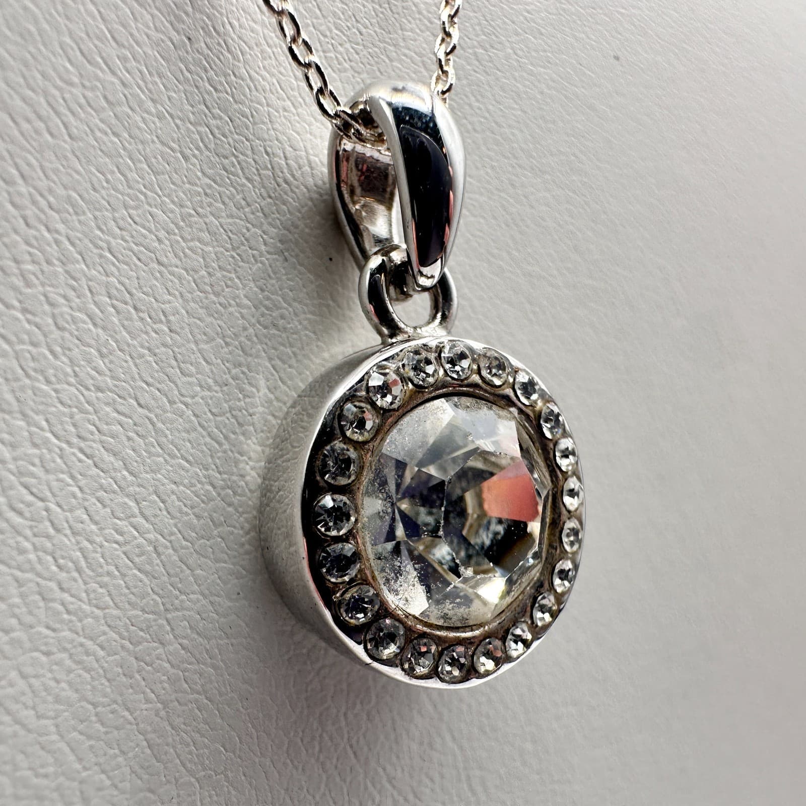 Vintage Y2K Silver Tone Clear Halo Glass Pendant Necklace Link Chain Jewelry - Thumbnail 5