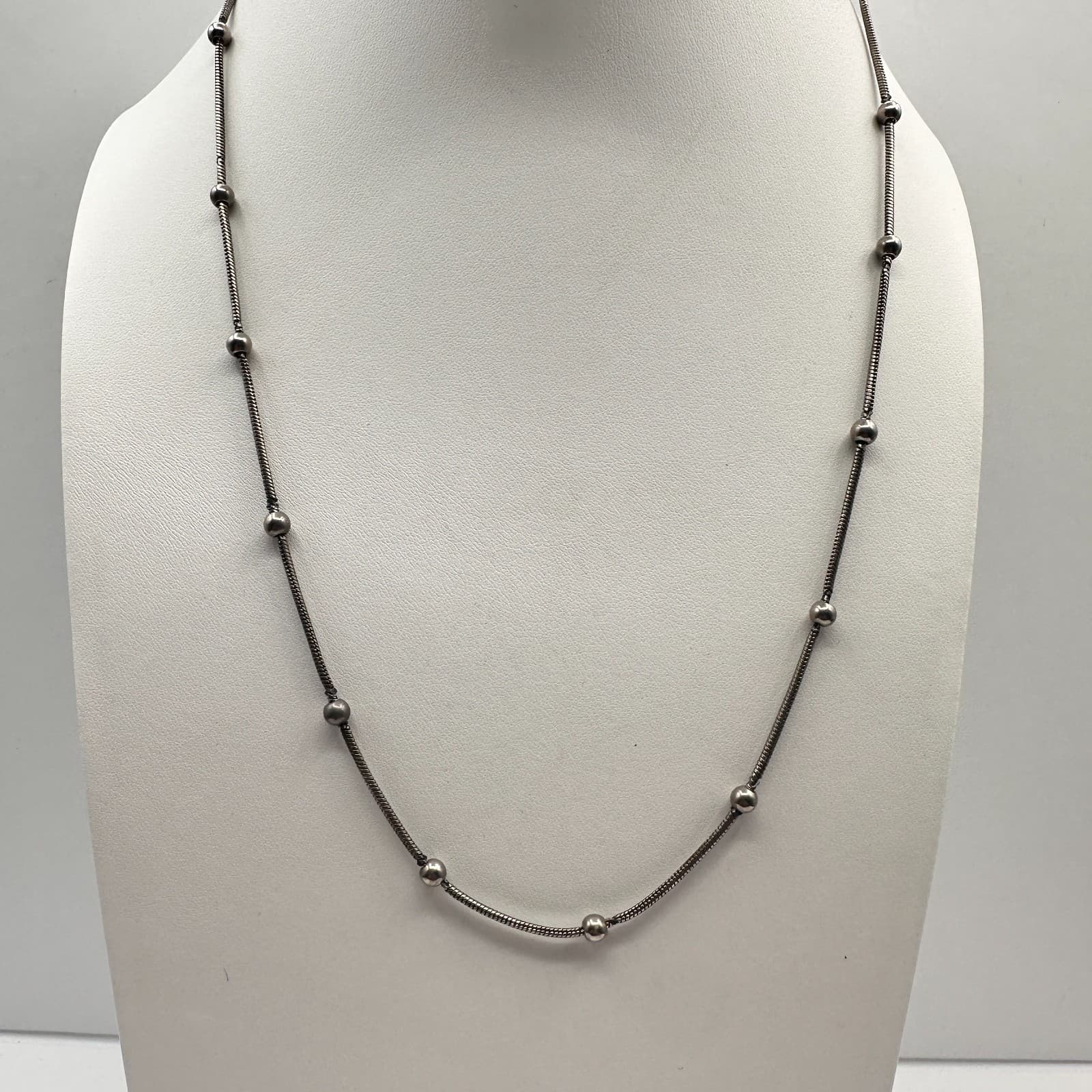 Vintage 90s Silver Tone Snake Chain Necklace Minimalist Station Beaded Jewelry - Thumbnail 2
