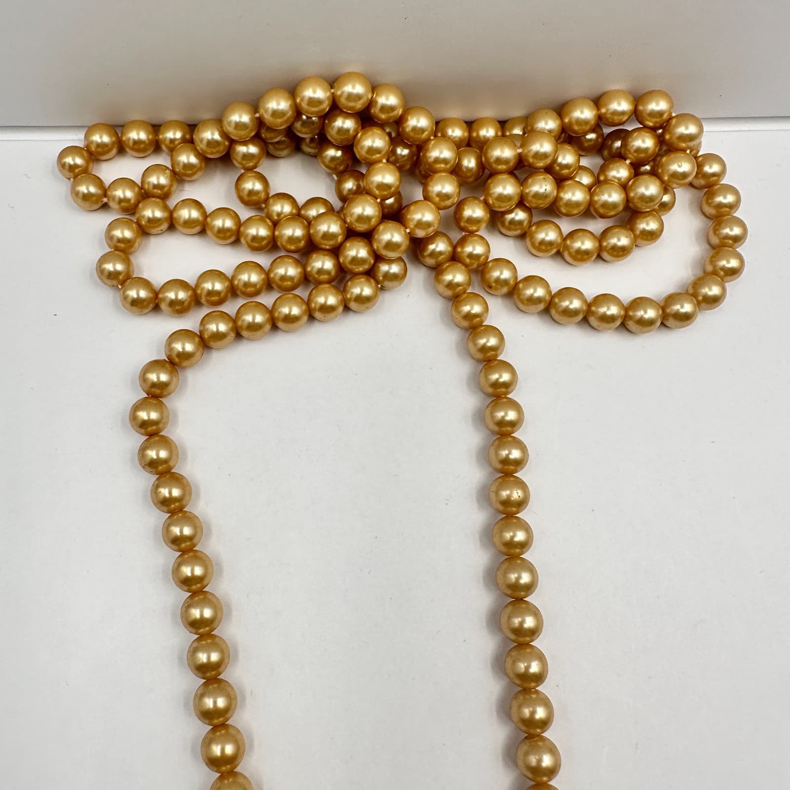 Vintage 90s Gold Tone Faux Pearl Lariat Necklace Statement Fashion Jewelry - Thumbnail 7