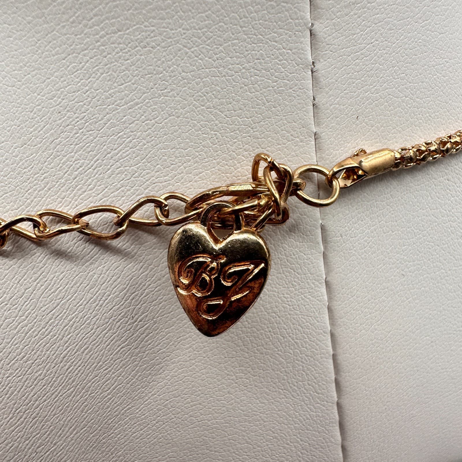 Vintage Y2k Betsy Johnson Rhinestone Pearl Horse Head Heart Pendant Necklace - Thumbnail 6