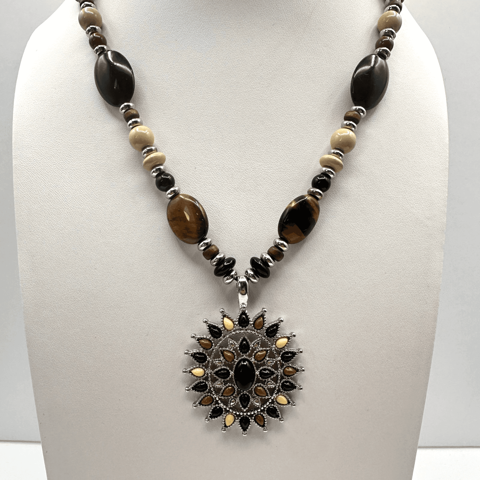 Vintage 90s Chaps Silver Tone Beaded Sunburst Pendant Necklace Women's Jewelry - Thumbnail 2