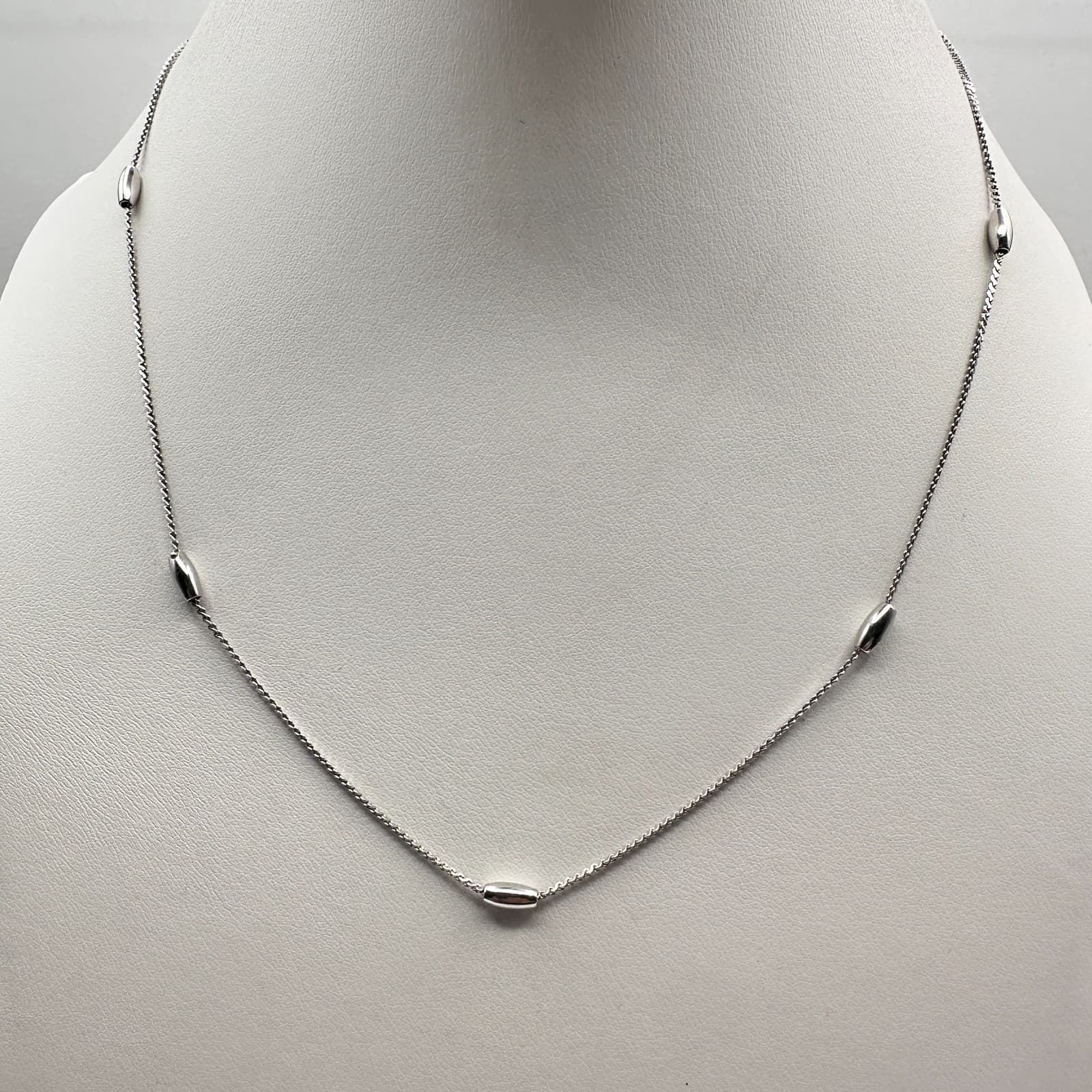Vintage 90s Avon Silver Tone Station Chain Necklace Women's Statement Jewelry - Image 1