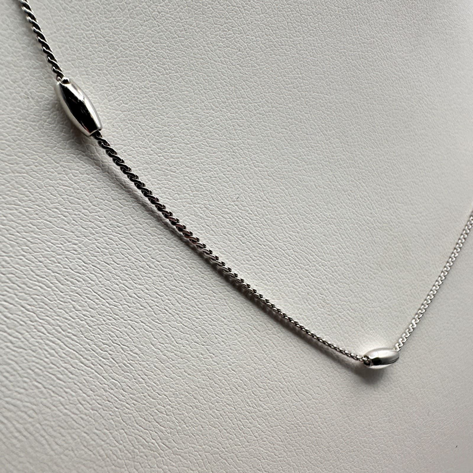 Vintage 90s Avon Silver Tone Station Chain Necklace Women's Statement Jewelry - Thumbnail 4