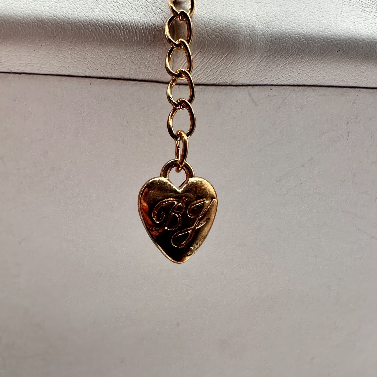 Vintage 90s Betsey Johnson Glass Accents Butterfly Bee Pendant Necklace Jewelry - Thumbnail 10